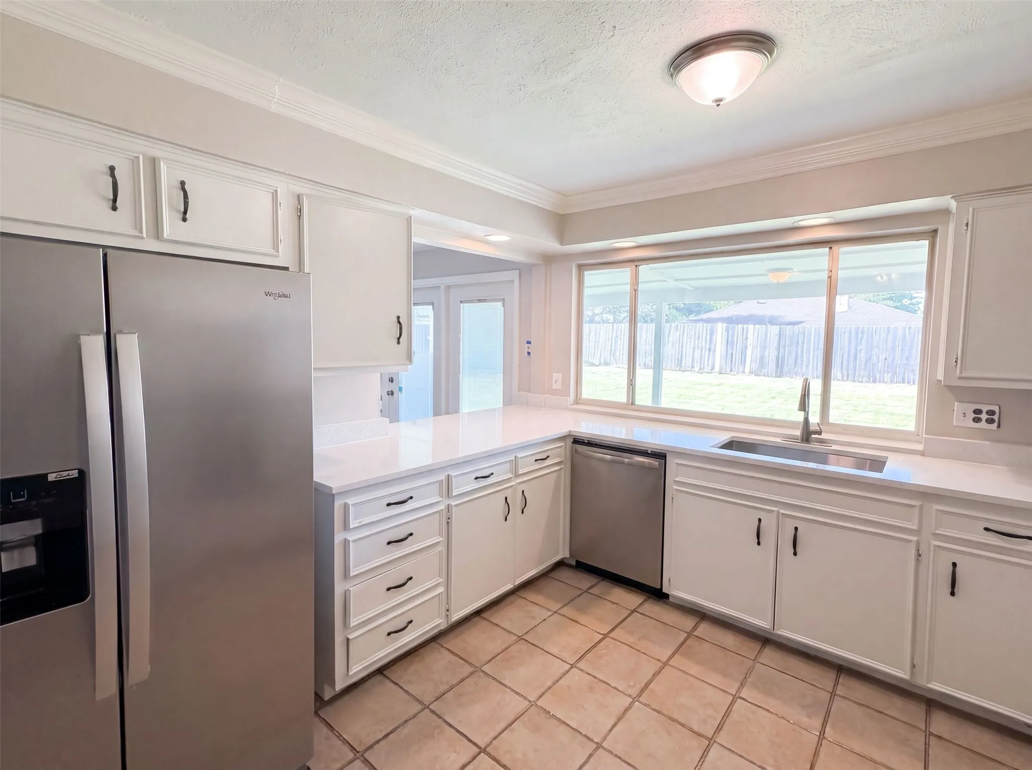 Single Family Residence For Sale in Dallas County , 1618 Woodcrest Lane, Carrollton, Texas 75006, 3 Bedroom, 2 Bathroom, 2 Garage spaces, 1,976 Sqft, built in 1970, mls#21314235, Real Estate Agent in Carrollton, Homes For Sale in Dallas county, Homes For Sale in Carrollton, Realtor in Carrollton Texas, Real Estate Brokerage Independent Realty Texas, Luminita Cordes Realtor