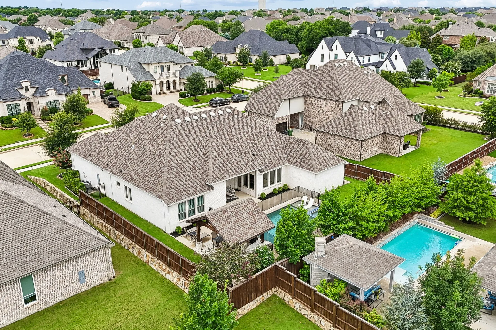Single Family Residence For Sale in Collin County , 820 Shackleford Lane, Prosper, Texas 75078, 4 Bedroom, 5 Bathroom, 3 Garage spaces, 3,784 Sqft, built in 2019, mls#21313948, Real Estate Agent in Prosper, Homes For Sale in Collin county, Homes For Sale in Prosper, Realtor in Prosper Texas, Real Estate Brokerage Independent Realty Texas, Luminita Cordes Realtor