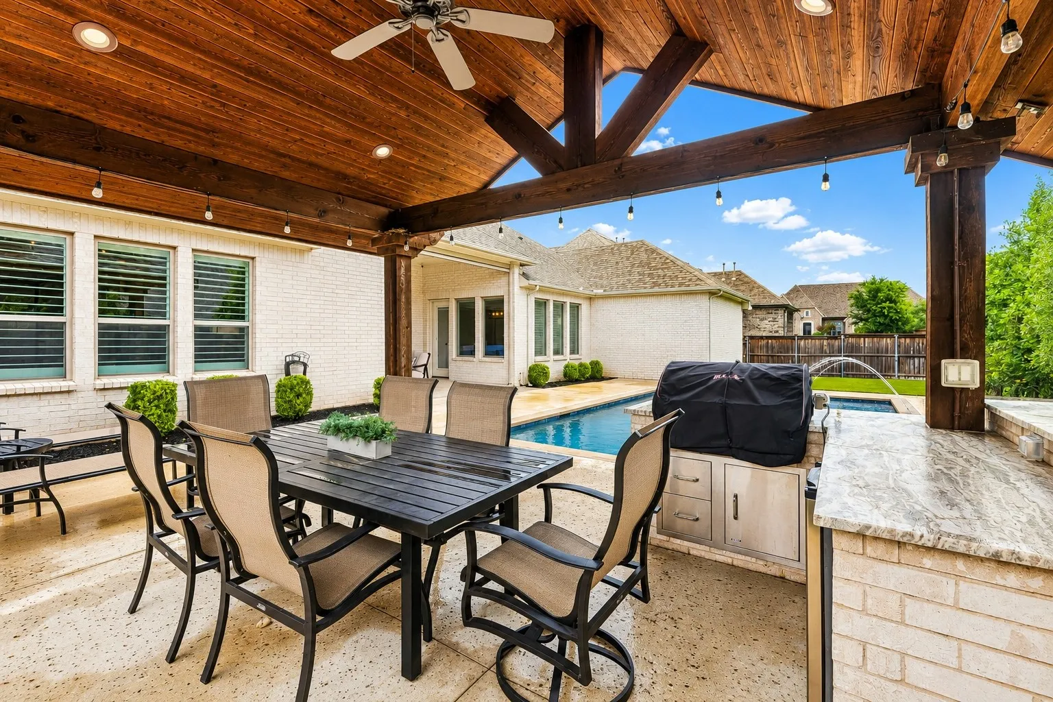 Single Family Residence For Sale in Collin County , 820 Shackleford Lane, Prosper, Texas 75078, 4 Bedroom, 5 Bathroom, 3 Garage spaces, 3,784 Sqft, built in 2019, mls#21313948, Real Estate Agent in Prosper, Homes For Sale in Collin county, Homes For Sale in Prosper, Realtor in Prosper Texas, Real Estate Brokerage Independent Realty Texas, Luminita Cordes Realtor
