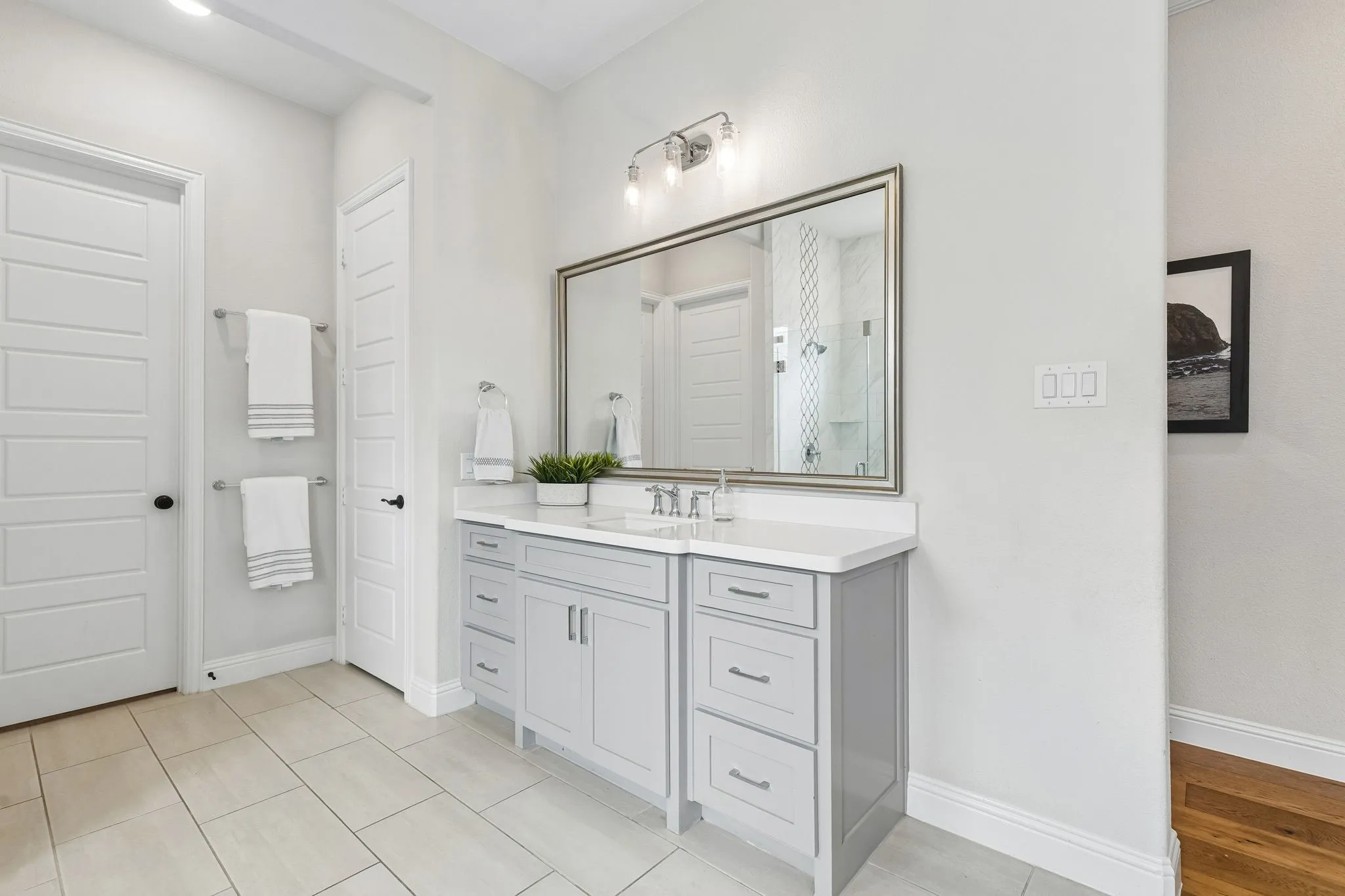 Single Family Residence For Sale in Collin County , 820 Shackleford Lane, Prosper, Texas 75078, 4 Bedroom, 5 Bathroom, 3 Garage spaces, 3,784 Sqft, built in 2019, mls#21313948, Real Estate Agent in Prosper, Homes For Sale in Collin county, Homes For Sale in Prosper, Realtor in Prosper Texas, Real Estate Brokerage Independent Realty Texas, Luminita Cordes Realtor