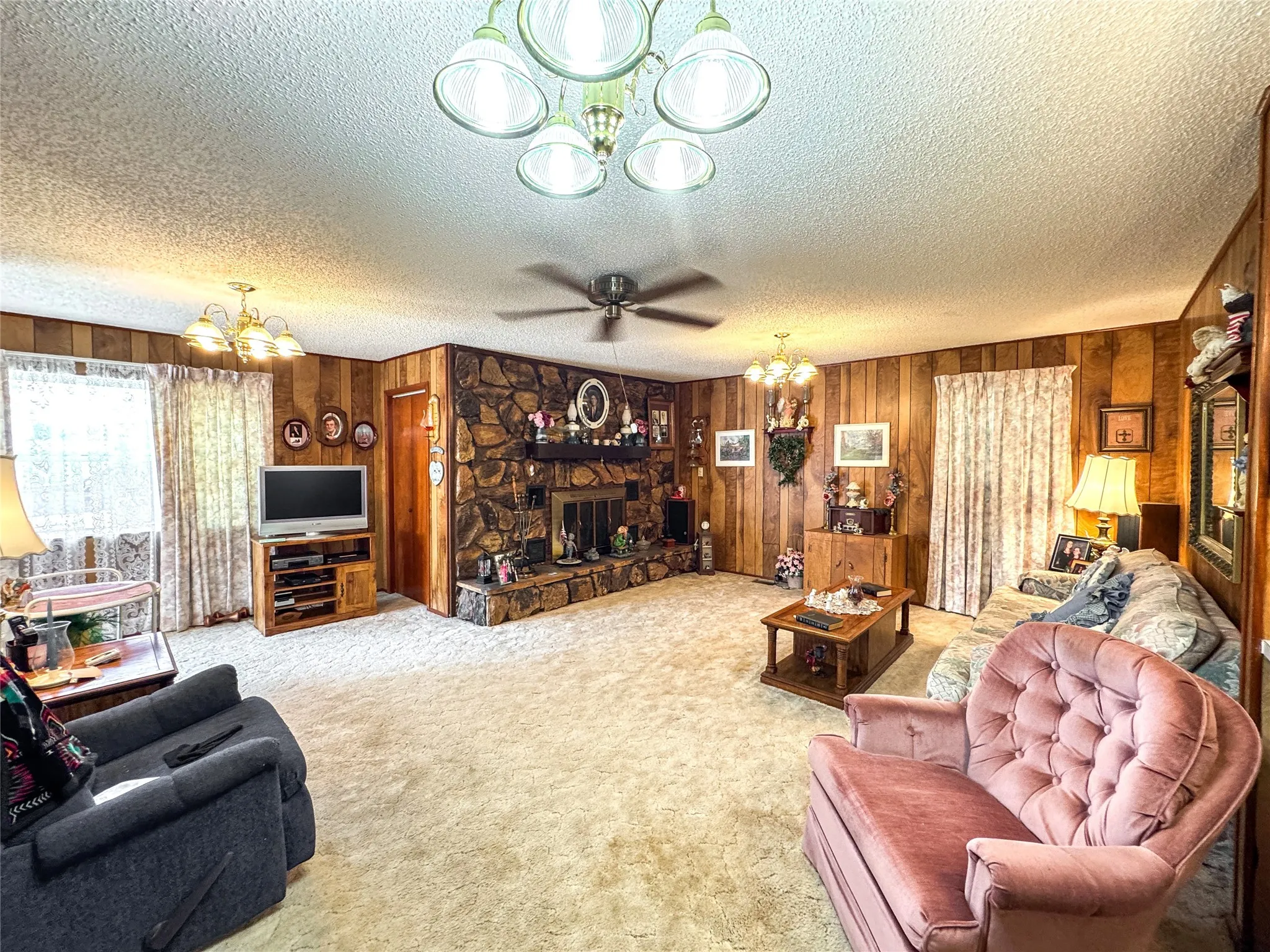Single Family Residence For Sale in Haskell County , 918 N 6th Street, Haskell, Texas 79521, 2 Bedroom, 1 Bathroom, 2 Garage spaces, 1,070 Sqft, built in 1986, mls#21309620, Real Estate Agent in Haskell, Homes For Sale in Haskell county, Homes For Sale in Haskell, Realtor in Haskell Texas, Real Estate Brokerage Independent Realty Texas, Luminita Cordes Realtor
