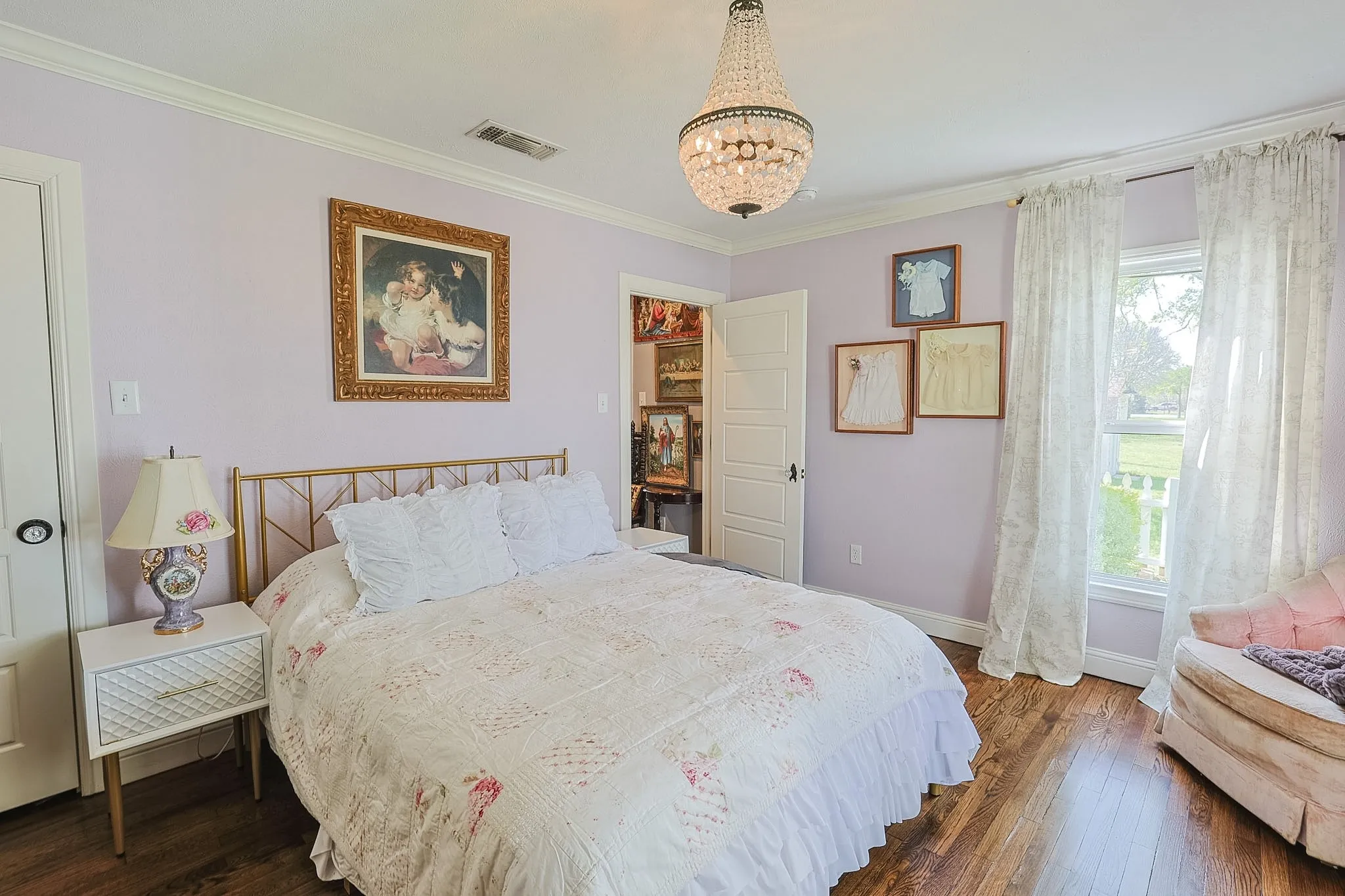 Single Family Residence For Sale in Palo Pinto County , 3661 S Highway 281, Mineral Wells, Texas 76067, 4 Bedroom, 2 Bathroom, Garage spaces, 2,420 Sqft, built in 1947, mls#21313745, Real Estate Agent in Mineral Wells, Homes For Sale in Palo Pinto county, Homes For Sale in Mineral Wells, Realtor in Mineral Wells Texas, Real Estate Brokerage Independent Realty Texas, Luminita Cordes Realtor