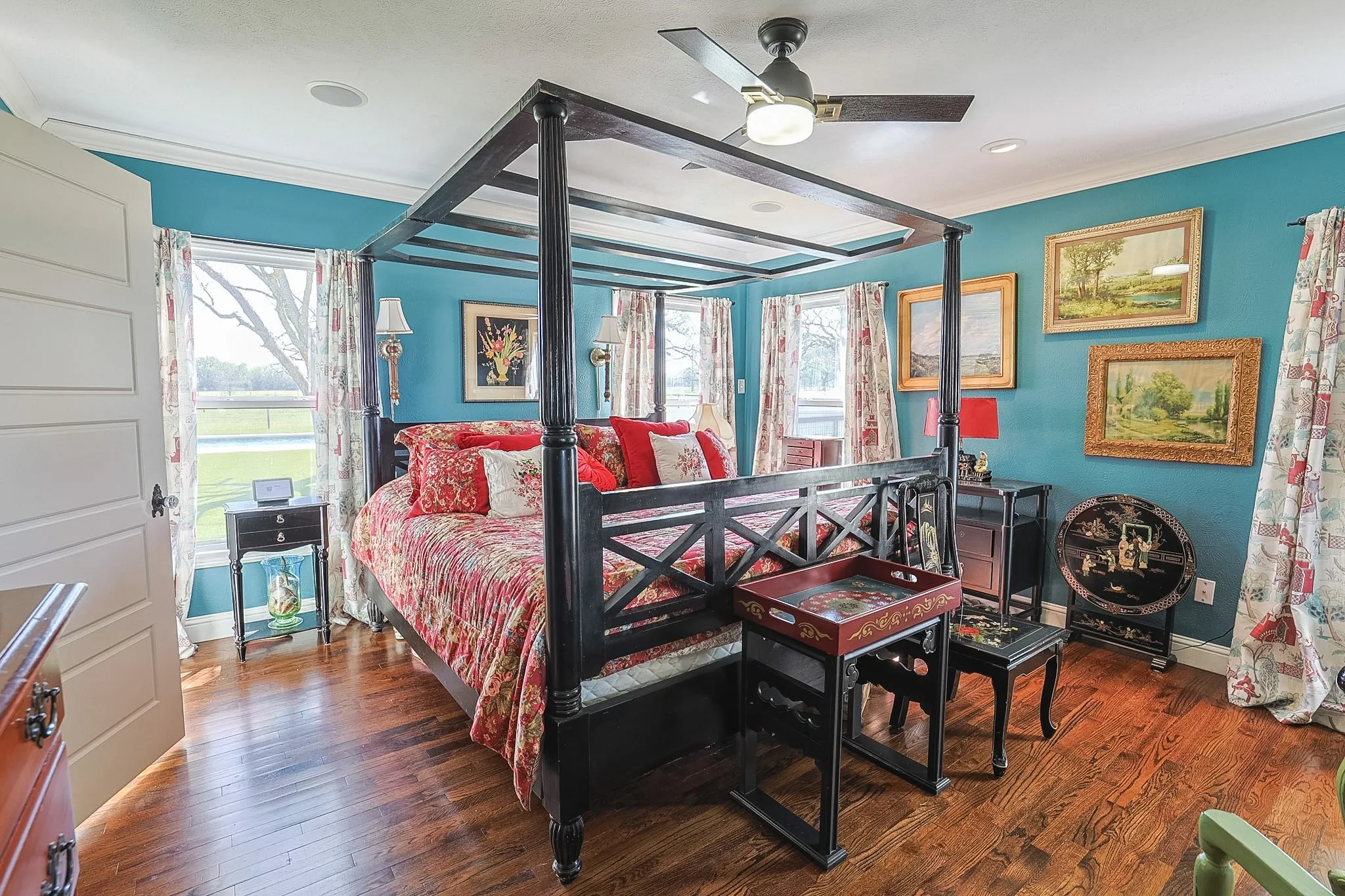 Single Family Residence For Sale in Palo Pinto County , 3661 S Highway 281, Mineral Wells, Texas 76067, 4 Bedroom, 2 Bathroom, Garage spaces, 2,420 Sqft, built in 1947, mls#21313745, Real Estate Agent in Mineral Wells, Homes For Sale in Palo Pinto county, Homes For Sale in Mineral Wells, Realtor in Mineral Wells Texas, Real Estate Brokerage Independent Realty Texas, Luminita Cordes Realtor
