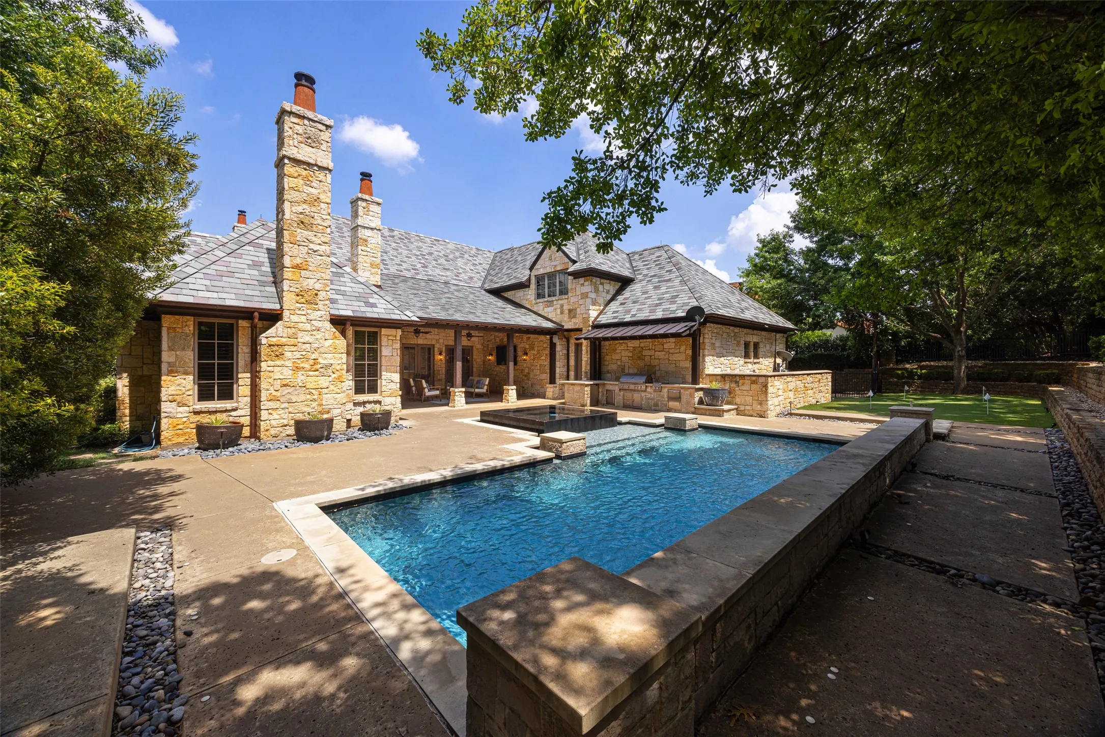 Single Family Residence For Sale in Tarrant County , 1400 Fountain Grass Court, Westlake, Texas 76262, 4 Bedroom, 6 Bathroom, 3 Garage spaces, 6,221 Sqft, built in 2005, mls#21311974, Real Estate Agent in Westlake, Homes For Sale in Tarrant county, Homes For Sale in Westlake, Realtor in Westlake Texas, Real Estate Brokerage Independent Realty Texas, Luminita Cordes Realtor