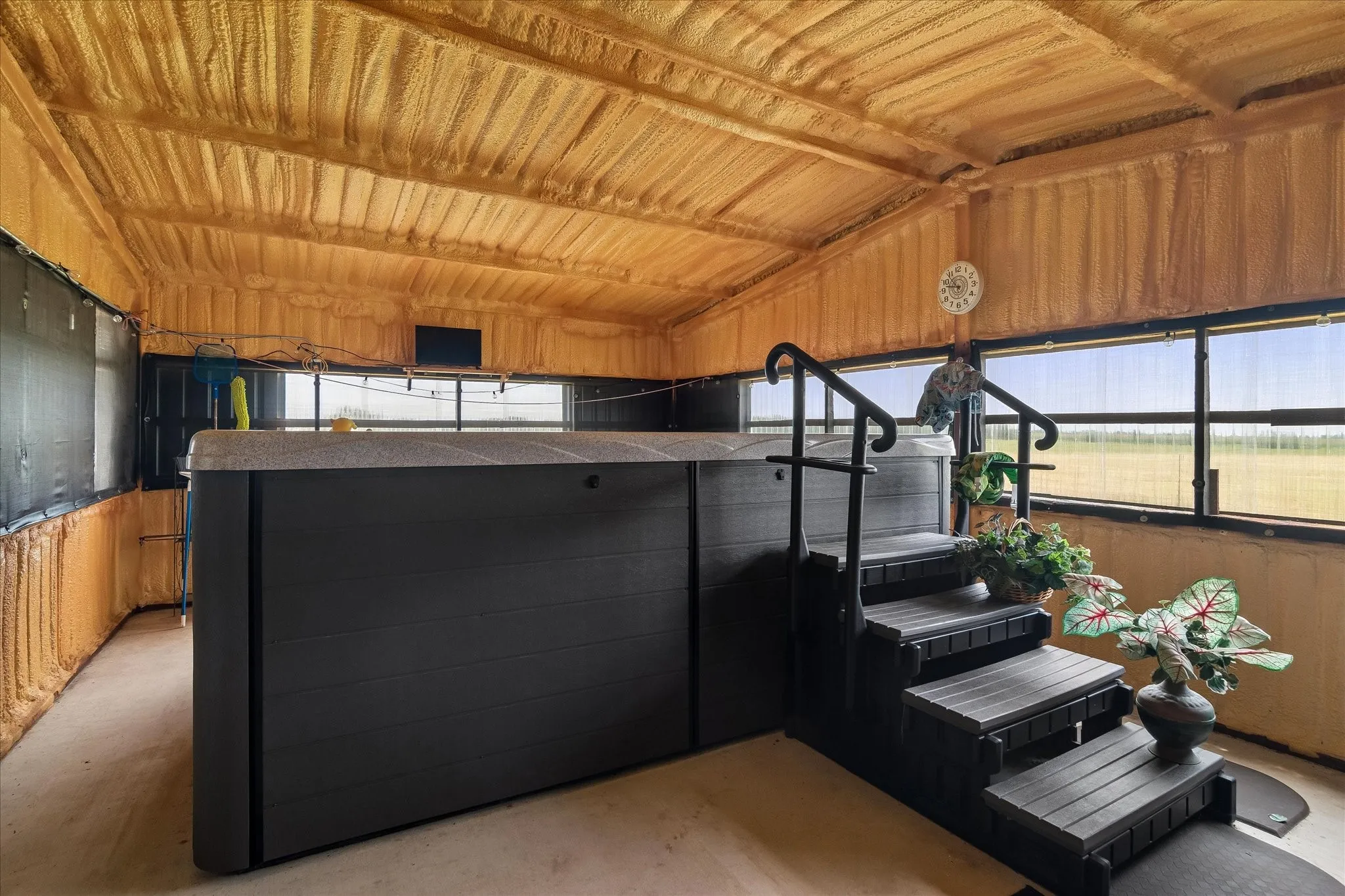 Farm For Sale in Denton County , 3007 Mc Reynolds Road, Sanger, Texas 76266, 5 Bedroom, 4 Bathroom, 2 Garage spaces, 3,616 Sqft, built in 1995, mls#21303145, Real Estate Agent in Sanger, Homes For Sale in Denton county, Homes For Sale in Sanger, Realtor in Sanger Texas, Real Estate Brokerage Independent Realty Texas, Luminita Cordes Realtor