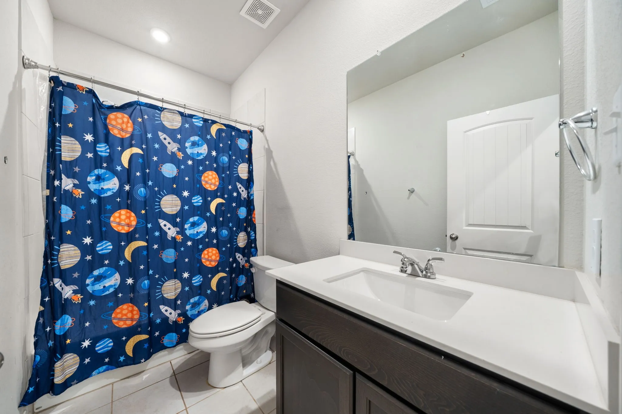 Single Family Residence For Sale in Hunt County , 913 Sayle, Greenville, Texas 75401, 3 Bedrooms, 2 Bathrooms, 2 Garage spaces, 1,571 Sqft, built in 2022, Price $235,000, mls#21309449, Real Estate Agent in Greenville, Homes For Sale in Hunt county, Homes For Sale in Greenville, Realtor in Greenville Texas, Real Estate Brokerage Independent Realty Texas, Luminita Cordes Realtor