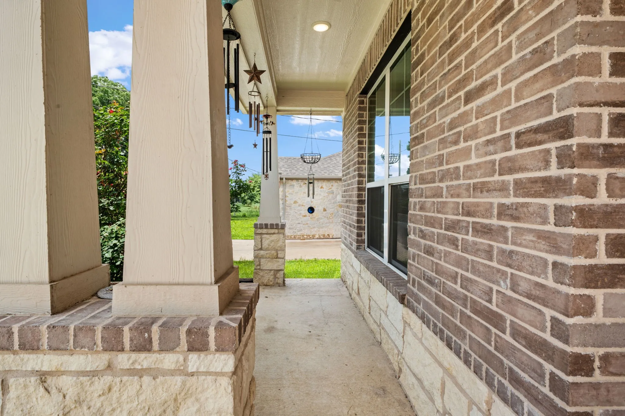 Single Family Residence For Sale in Hunt County , 913 Sayle, Greenville, Texas 75401, 3 Bedrooms, 2 Bathrooms, 2 Garage spaces, 1,571 Sqft, built in 2022, Price $235,000, mls#21309449, Real Estate Agent in Greenville, Homes For Sale in Hunt county, Homes For Sale in Greenville, Realtor in Greenville Texas, Real Estate Brokerage Independent Realty Texas, Luminita Cordes Realtor