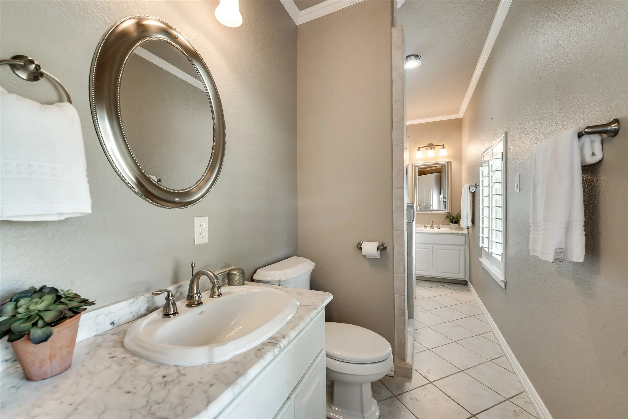 Single Family Residence For Sale in Denton County , 2012 Winthrop Hill Road, Denton, Texas 76226, 4 Bedroom, 4 Bathroom, 2 Garage spaces, 3,922 Sqft, built in 2006, mls#21287614, Real Estate Agent in Denton, Homes For Sale in Denton county, Homes For Sale in Denton, Realtor in Denton Texas, Real Estate Brokerage Independent Realty Texas, Luminita Cordes Realtor