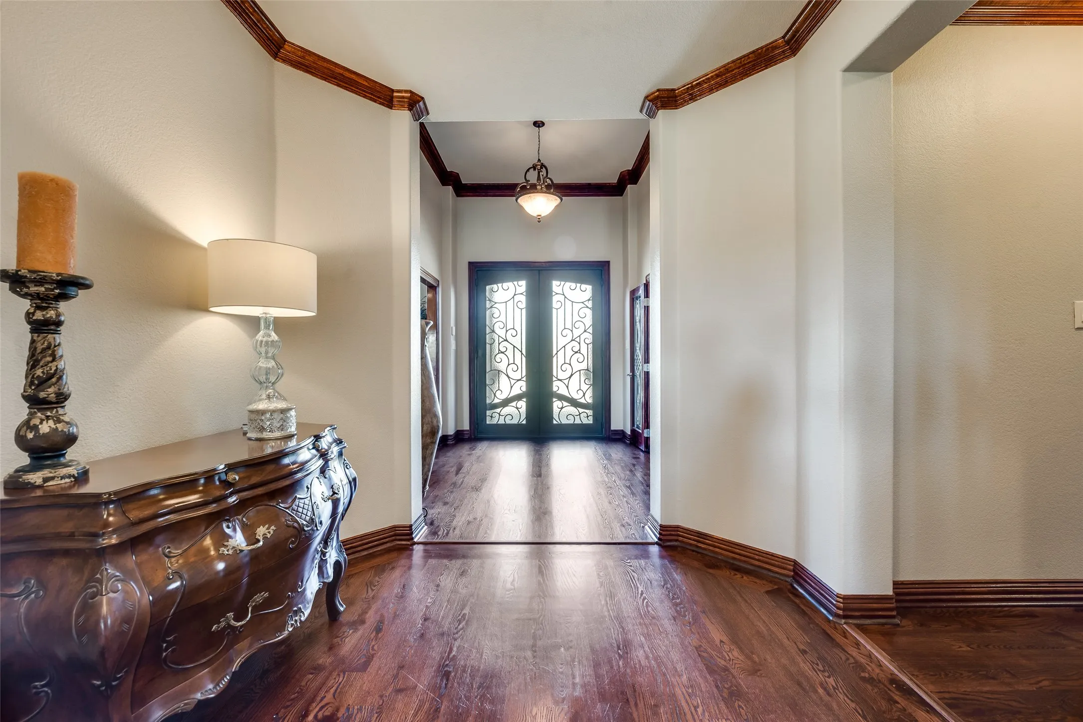 Single Family Residence For Sale in Denton County , 2012 Winthrop Hill Road, Denton, Texas 76226, 4 Bedroom, 4 Bathroom, 2 Garage spaces, 3,922 Sqft, built in 2006, mls#21287614, Real Estate Agent in Denton, Homes For Sale in Denton county, Homes For Sale in Denton, Realtor in Denton Texas, Real Estate Brokerage Independent Realty Texas, Luminita Cordes Realtor