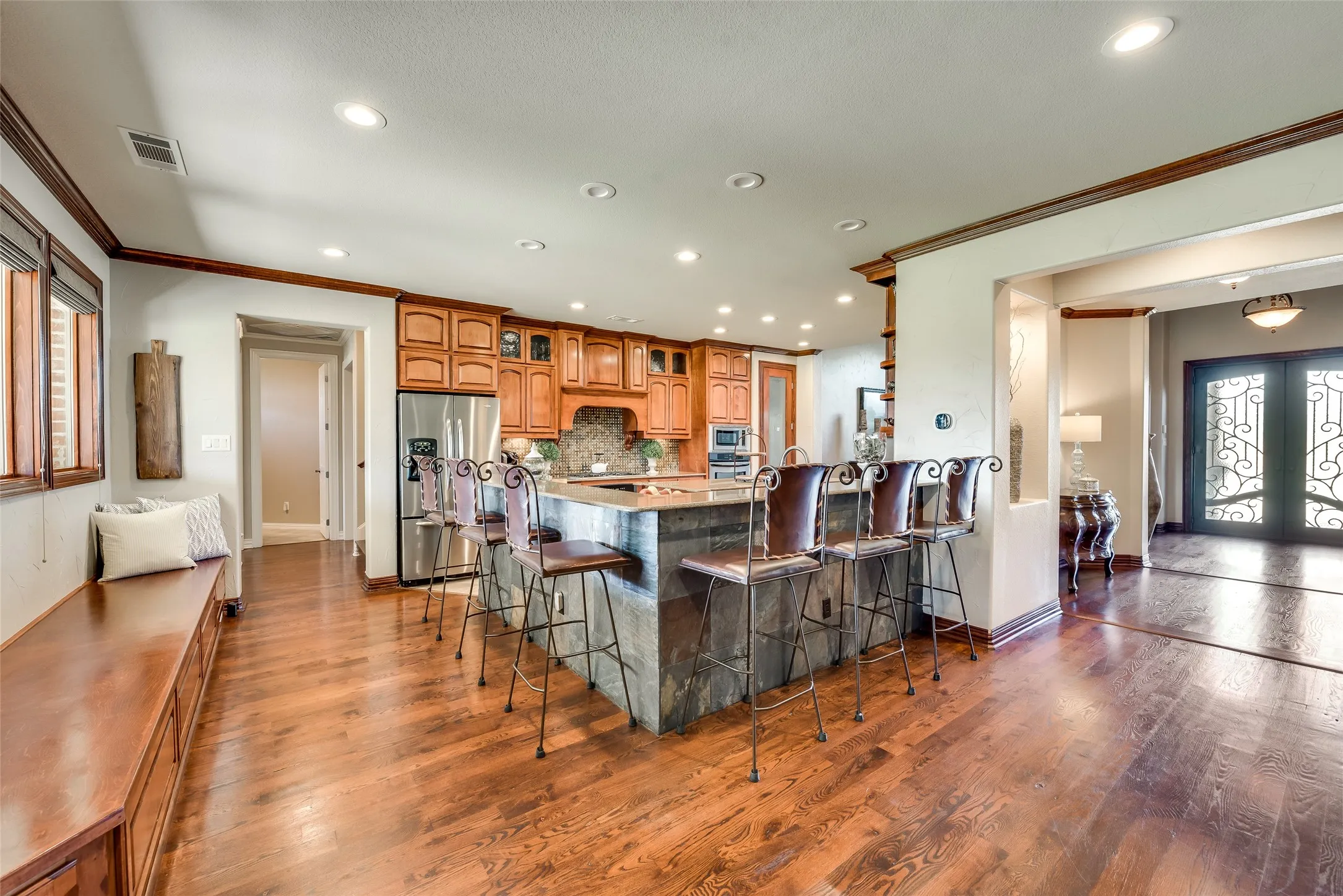 Single Family Residence For Sale in Denton County , 2012 Winthrop Hill Road, Denton, Texas 76226, 4 Bedroom, 4 Bathroom, 2 Garage spaces, 3,922 Sqft, built in 2006, mls#21287614, Real Estate Agent in Denton, Homes For Sale in Denton county, Homes For Sale in Denton, Realtor in Denton Texas, Real Estate Brokerage Independent Realty Texas, Luminita Cordes Realtor