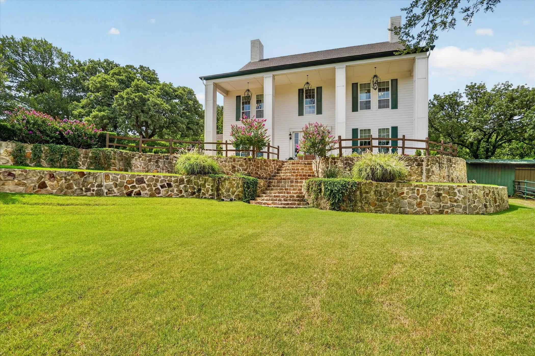 Single Family Residence For Sale in Tarrant County , 3438 Indian Trail, Arlington, Texas 76016, 8 Bedroom, 9 Bathroom, 2 Garage spaces, 6,062 Sqft, built in 2015, mls#21314056, Real Estate Agent in Arlington, Homes For Sale in Tarrant county, Homes For Sale in Arlington, Realtor in Arlington Texas, Real Estate Brokerage Independent Realty Texas, Luminita Cordes Realtor