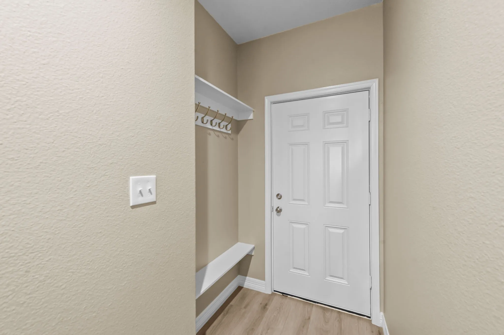 Duplex For Rent in Grayson County , 613 W Elm Street, Denison, Texas 75020, 3 Bedroom, 2 Bathroom, Garage spaces, 2,711 Sqft, built in 2022, mls#21314311, Real Estate Agent in Denison, Homes For Rent in Grayson county, Homes For Rent in Denison, Realtor in Denison Texas, Real Estate Brokerage Independent Realty Texas, Luminita Cordes Realtor
