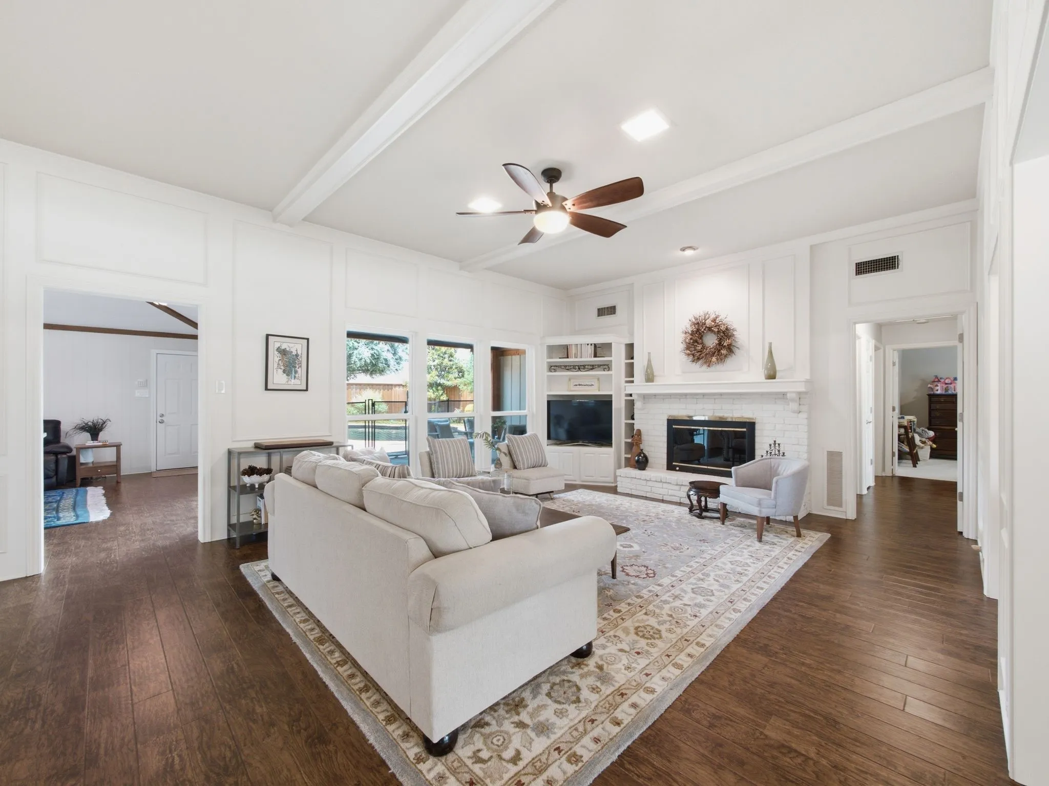 Single Family Residence For Sale in Dallas County , 1403 Concord Drive, Richardson, Texas 75081, 3 Bedroom, 2 Bathroom, 2 Garage spaces, 2,181 Sqft, built in 1980, mls#21313361, Real Estate Agent in Richardson, Homes For Sale in Dallas county, Homes For Sale in Richardson, Realtor in Richardson Texas, Real Estate Brokerage Independent Realty Texas, Luminita Cordes Realtor