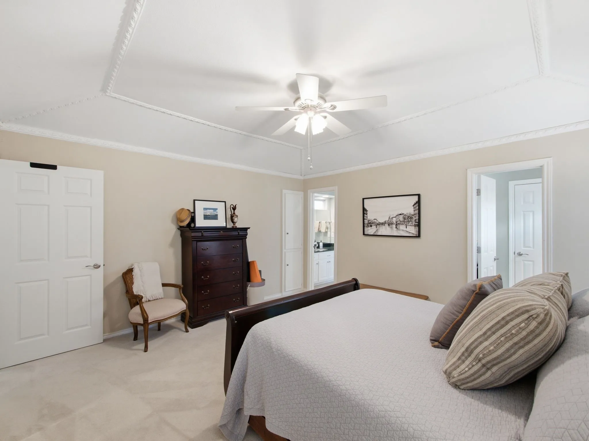 Single Family Residence For Sale in Dallas County , 1403 Concord Drive, Richardson, Texas 75081, 3 Bedroom, 2 Bathroom, 2 Garage spaces, 2,181 Sqft, built in 1980, mls#21313361, Real Estate Agent in Richardson, Homes For Sale in Dallas county, Homes For Sale in Richardson, Realtor in Richardson Texas, Real Estate Brokerage Independent Realty Texas, Luminita Cordes Realtor