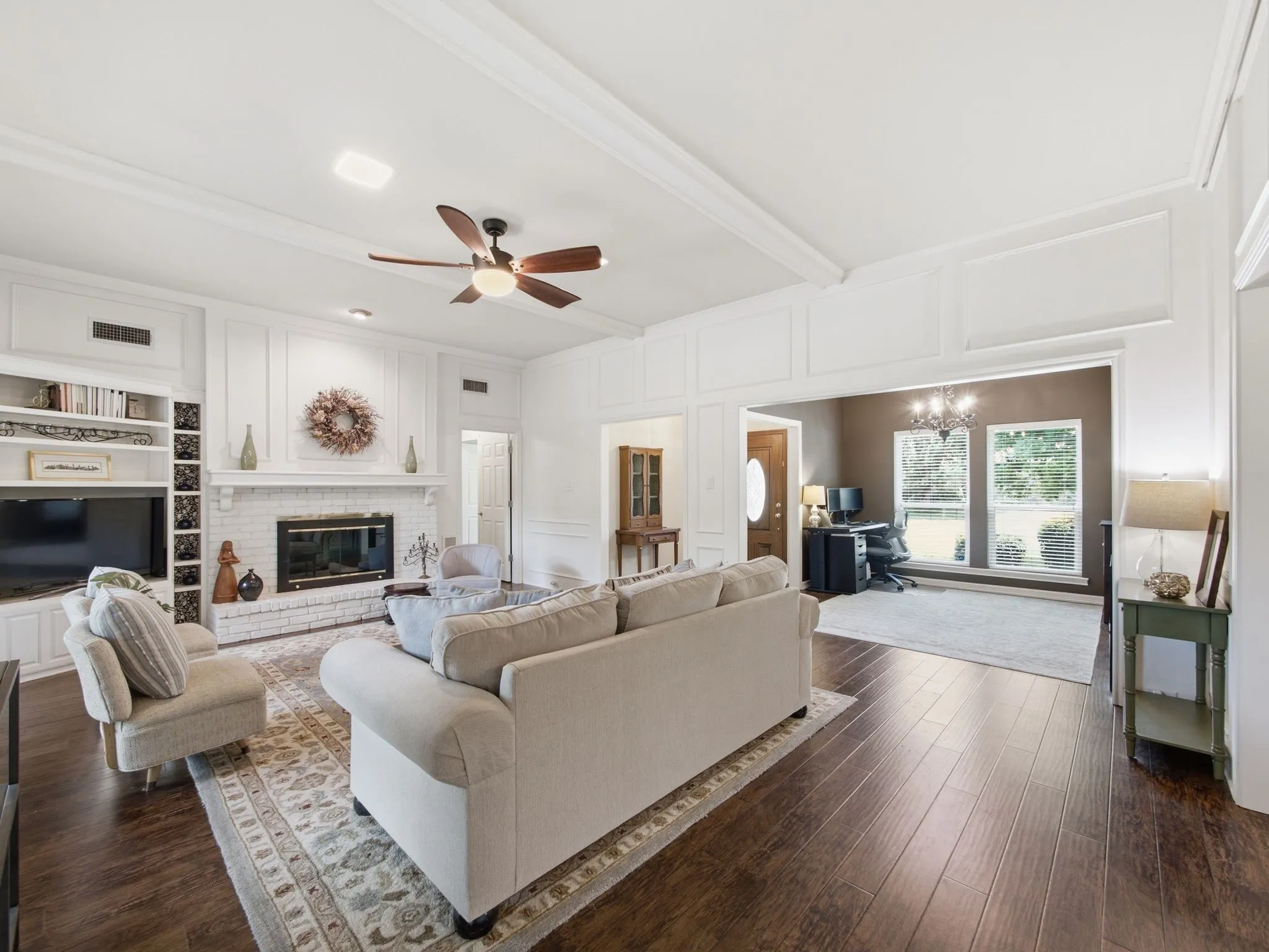 Single Family Residence For Sale in Dallas County , 1403 Concord Drive, Richardson, Texas 75081, 3 Bedroom, 2 Bathroom, 2 Garage spaces, 2,181 Sqft, built in 1980, mls#21313361, Real Estate Agent in Richardson, Homes For Sale in Dallas county, Homes For Sale in Richardson, Realtor in Richardson Texas, Real Estate Brokerage Independent Realty Texas, Luminita Cordes Realtor
