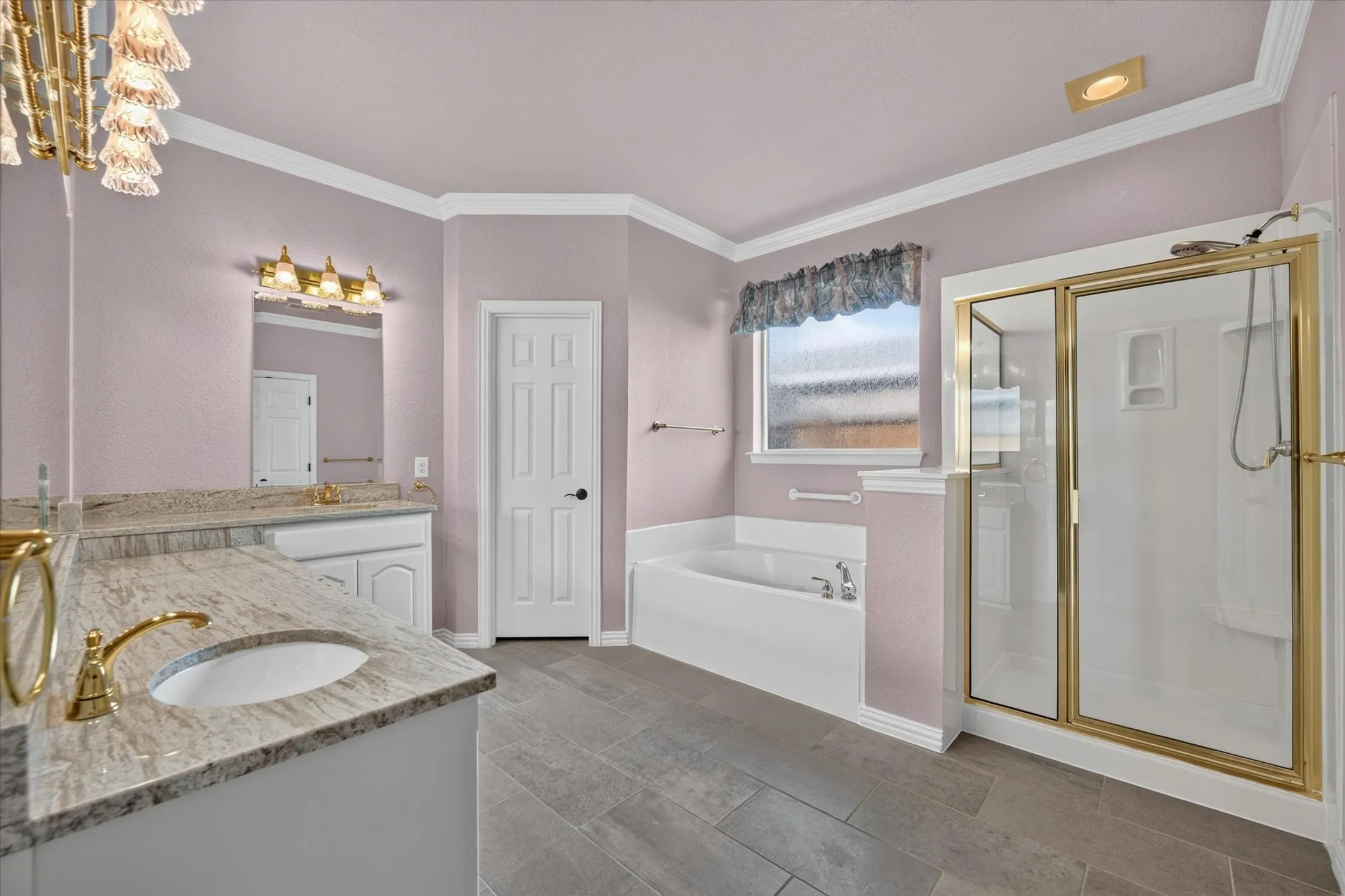 Single Family Residence For Sale in Denton County , 2113 Stevenson Lane, Flower Mound, Texas 75028, 3 Bedroom, 3 Bathroom, 2 Garage spaces, 2,772 Sqft, built in 1996, mls#21313512, Real Estate Agent in Flower Mound, Homes For Sale in Denton county, Homes For Sale in Flower Mound, Realtor in Flower Mound Texas, Real Estate Brokerage Independent Realty Texas, Luminita Cordes Realtor
