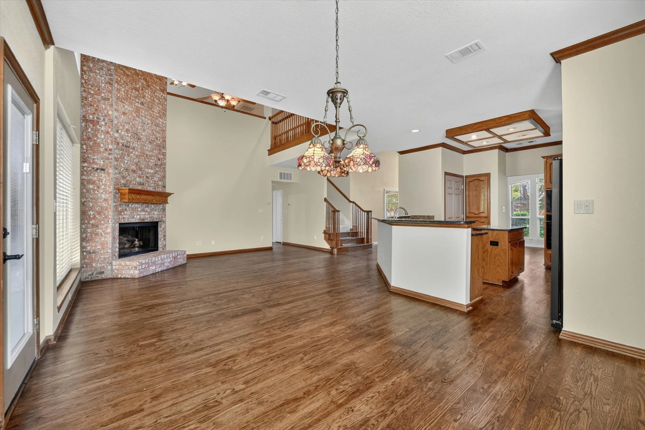 Single Family Residence For Sale in Denton County , 2113 Stevenson Lane, Flower Mound, Texas 75028, 3 Bedroom, 3 Bathroom, 2 Garage spaces, 2,772 Sqft, built in 1996, mls#21313512, Real Estate Agent in Flower Mound, Homes For Sale in Denton county, Homes For Sale in Flower Mound, Realtor in Flower Mound Texas, Real Estate Brokerage Independent Realty Texas, Luminita Cordes Realtor