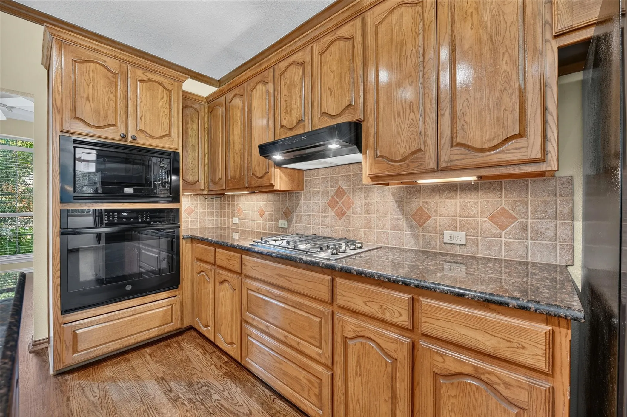 Single Family Residence For Sale in Denton County , 2113 Stevenson Lane, Flower Mound, Texas 75028, 3 Bedroom, 3 Bathroom, 2 Garage spaces, 2,772 Sqft, built in 1996, mls#21313512, Real Estate Agent in Flower Mound, Homes For Sale in Denton county, Homes For Sale in Flower Mound, Realtor in Flower Mound Texas, Real Estate Brokerage Independent Realty Texas, Luminita Cordes Realtor