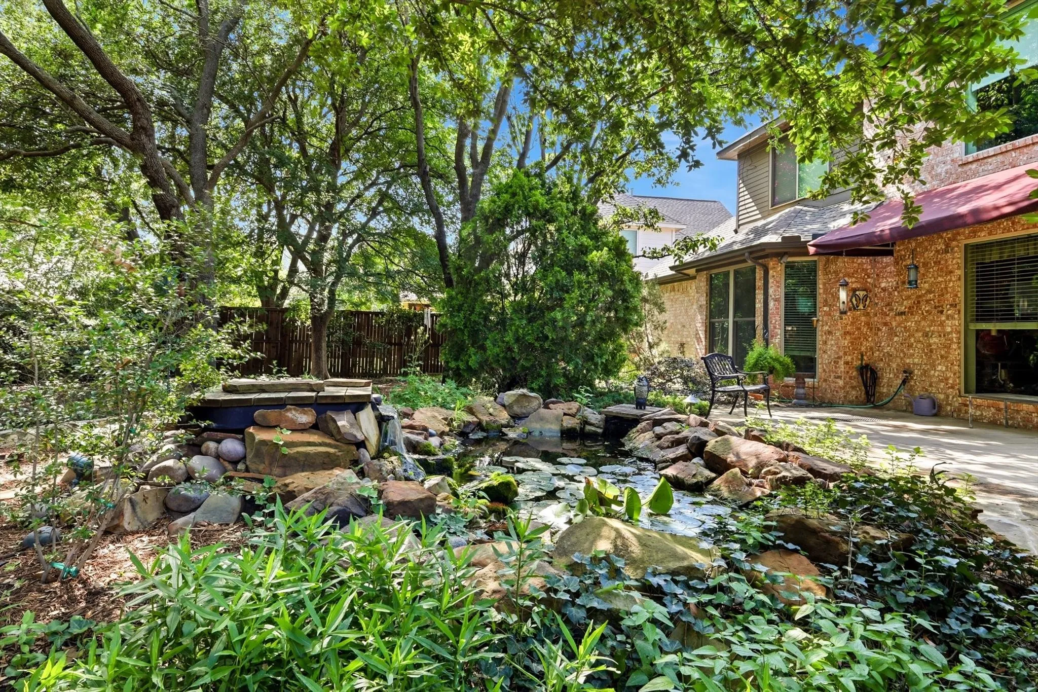 Single Family Residence For Sale in Denton County , 2113 Stevenson Lane, Flower Mound, Texas 75028, 3 Bedroom, 3 Bathroom, 2 Garage spaces, 2,772 Sqft, built in 1996, mls#21313512, Real Estate Agent in Flower Mound, Homes For Sale in Denton county, Homes For Sale in Flower Mound, Realtor in Flower Mound Texas, Real Estate Brokerage Independent Realty Texas, Luminita Cordes Realtor