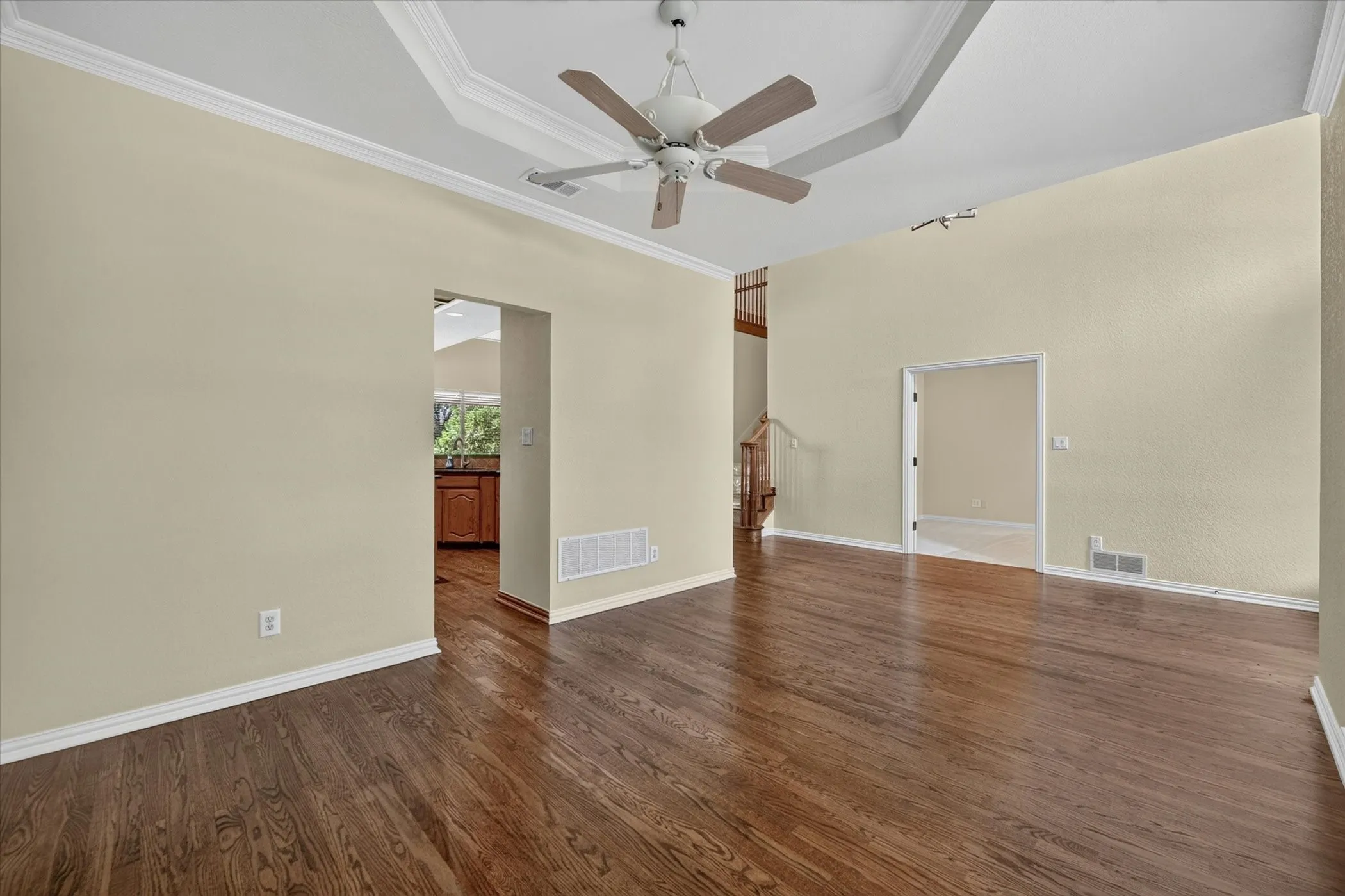 Single Family Residence For Sale in Denton County , 2113 Stevenson Lane, Flower Mound, Texas 75028, 3 Bedroom, 3 Bathroom, 2 Garage spaces, 2,772 Sqft, built in 1996, mls#21313512, Real Estate Agent in Flower Mound, Homes For Sale in Denton county, Homes For Sale in Flower Mound, Realtor in Flower Mound Texas, Real Estate Brokerage Independent Realty Texas, Luminita Cordes Realtor