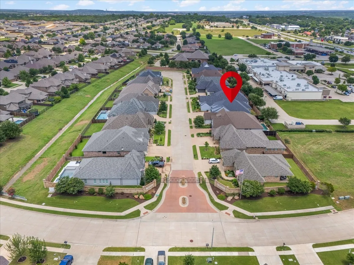 Single Family Residence For Sale in Johnson County , 2721 River Path Court, Burleson, Texas 76028, 4 Bedroom, 4 Bathroom, 3 Garage spaces, 2,775 Sqft, built in 2022, mls#21314258, Real Estate Agent in Burleson, Homes For Sale in Johnson county, Homes For Sale in Burleson, Realtor in Burleson Texas, Real Estate Brokerage Independent Realty Texas, Luminita Cordes Realtor