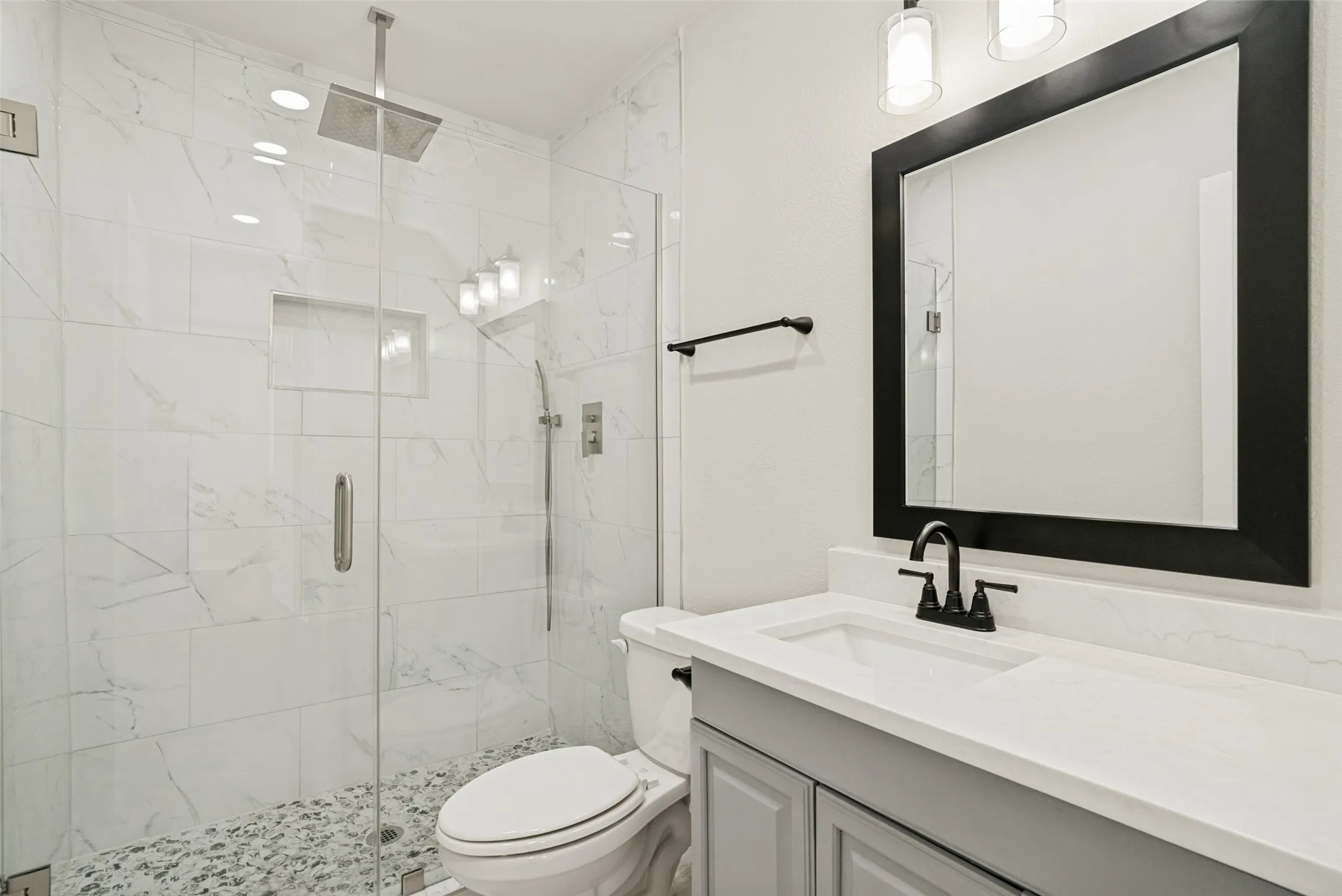 Single Family Residence For Sale in Tarrant County , 9225 N Dodson Drive, White Settlement, Texas 76108, 4 Bedroom, 2 Bathroom, 1 Garage spaces, 1,483 Sqft, built in 1949, mls#21314203, Real Estate Agent in White Settlement, Homes For Sale in Tarrant county, Homes For Sale in White Settlement, Realtor in White Settlement Texas, Real Estate Brokerage Independent Realty Texas, Luminita Cordes Realtor