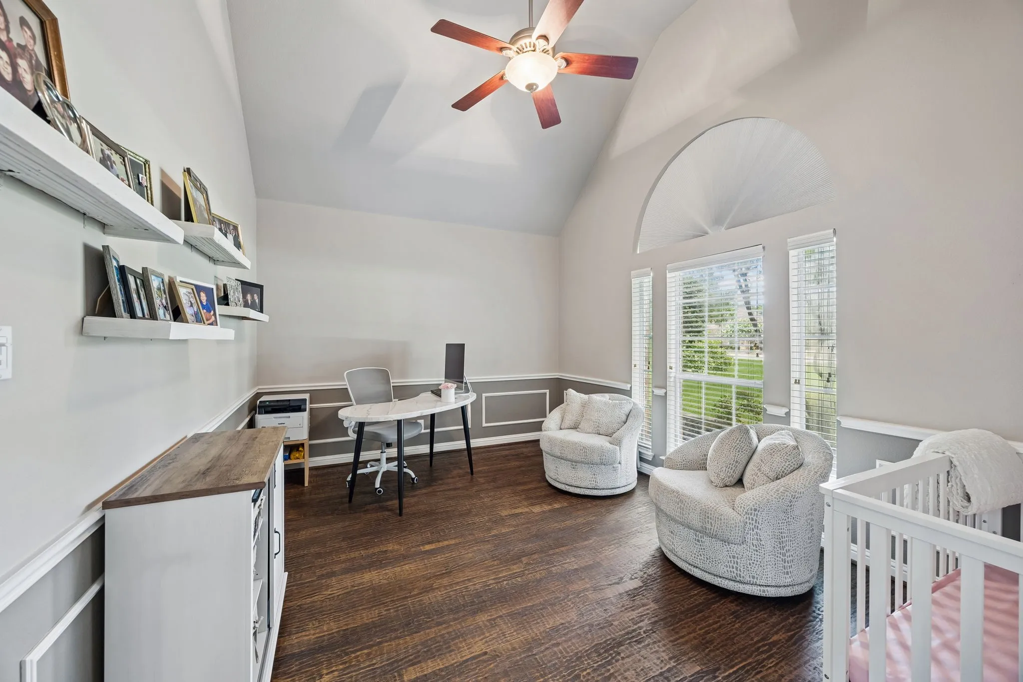 Single Family Residence For Sale in Collin County , 240 Arthur Court, Lucas, Texas 75002, 4 Bedroom, 3 Bathroom, 5 Garage spaces, 2,998 Sqft, built in 2002, mls#21300392, Real Estate Agent in Lucas, Homes For Sale in Collin county, Homes For Sale in Lucas, Realtor in Lucas Texas, Real Estate Brokerage Independent Realty Texas, Luminita Cordes Realtor
