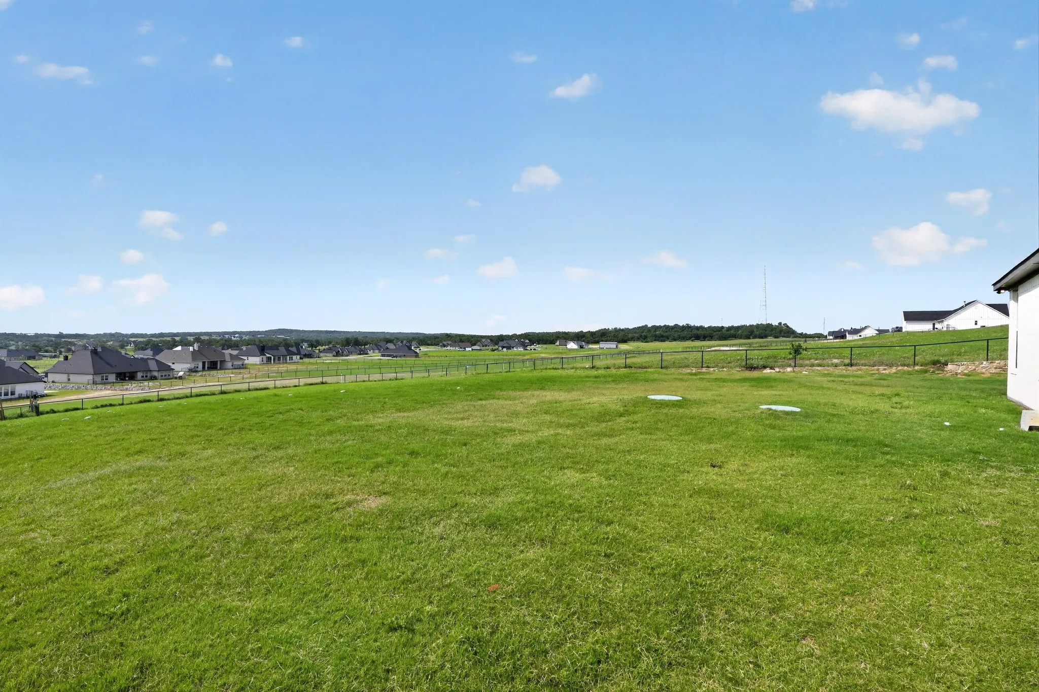 Single Family Residence For Sale in Parker County , 1040 Agnes N, Springtown, Texas 76082, 5 Bedroom, 4 Bathroom, 2 Garage spaces, 2,813 Sqft, built in 2022, mls#21314252, Real Estate Agent in Springtown, Homes For Sale in Parker county, Homes For Sale in Springtown, Realtor in Springtown Texas, Real Estate Brokerage Independent Realty Texas, Luminita Cordes Realtor