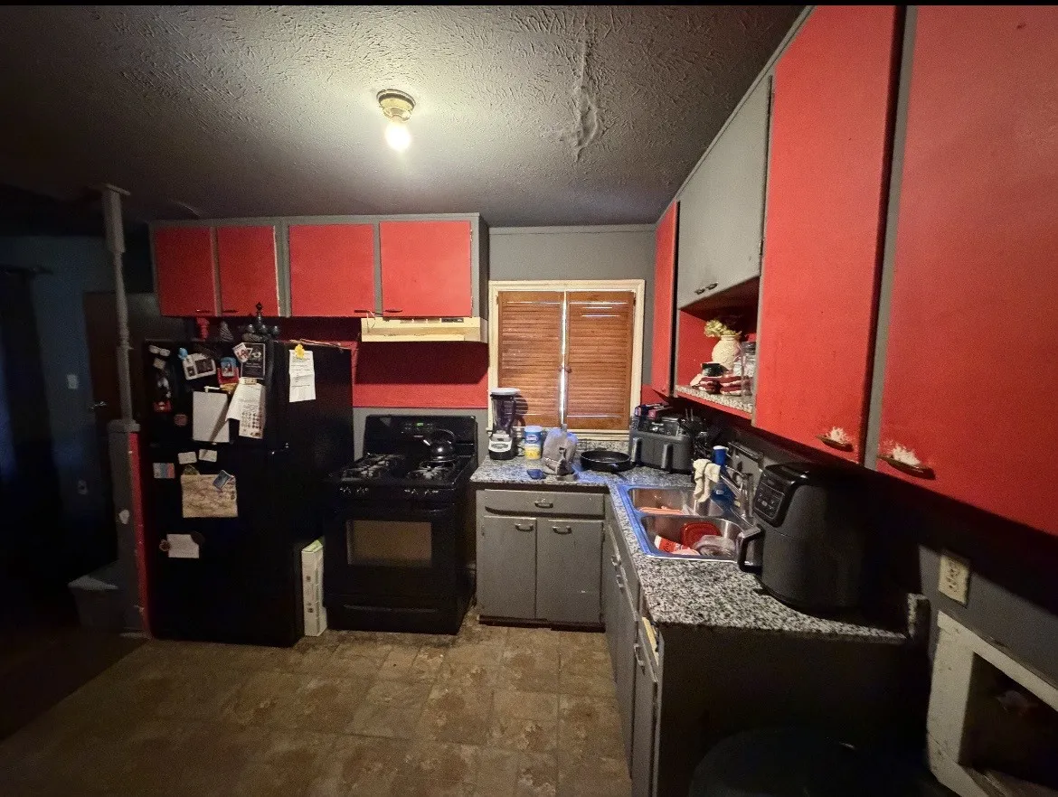 Single Family Residence For Sale in Dallas County , 3904 Fortune Lane, Dallas, Texas 75216, 2 Bedroom, 2 Bathroom, Garage spaces, 1,368 Sqft, built in 1955, mls#21314360, Real Estate Agent in Dallas, Homes For Sale in Dallas county, Homes For Sale in Dallas, Realtor in Dallas Texas, Real Estate Brokerage Independent Realty Texas, Luminita Cordes Realtor
