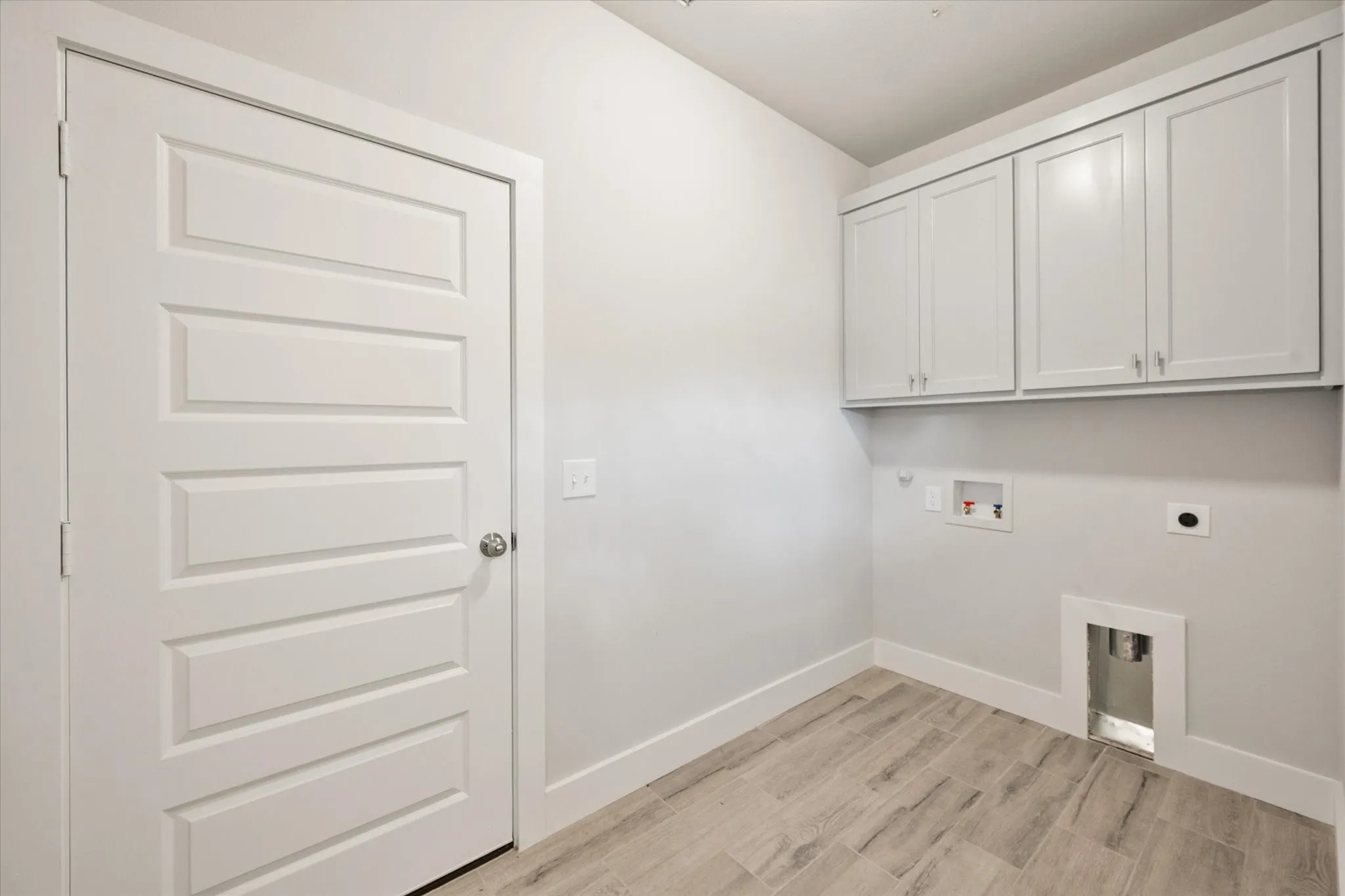 Single Family Residence For Sale in Navarro County , 1206 E 11th, Corsicana, Texas 75110, 3 Bedroom, 2 Bathroom, 2 Garage spaces, 1,390 Sqft, built in 2026, mls#21312836, Real Estate Agent in Corsicana, Homes For Sale in Navarro county, Homes For Sale in Corsicana, Realtor in Corsicana Texas, Real Estate Brokerage Independent Realty Texas, Luminita Cordes Realtor