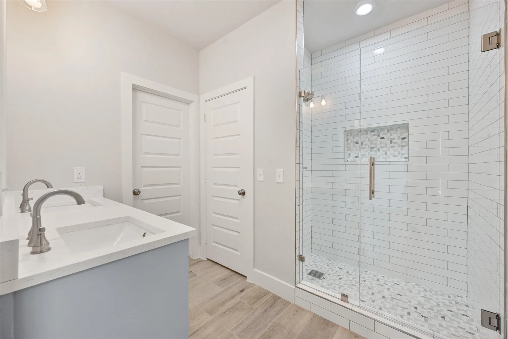 Single Family Residence For Sale in Navarro County , 1206 E 11th, Corsicana, Texas 75110, 3 Bedroom, 2 Bathroom, 2 Garage spaces, 1,390 Sqft, built in 2026, mls#21312836, Real Estate Agent in Corsicana, Homes For Sale in Navarro county, Homes For Sale in Corsicana, Realtor in Corsicana Texas, Real Estate Brokerage Independent Realty Texas, Luminita Cordes Realtor