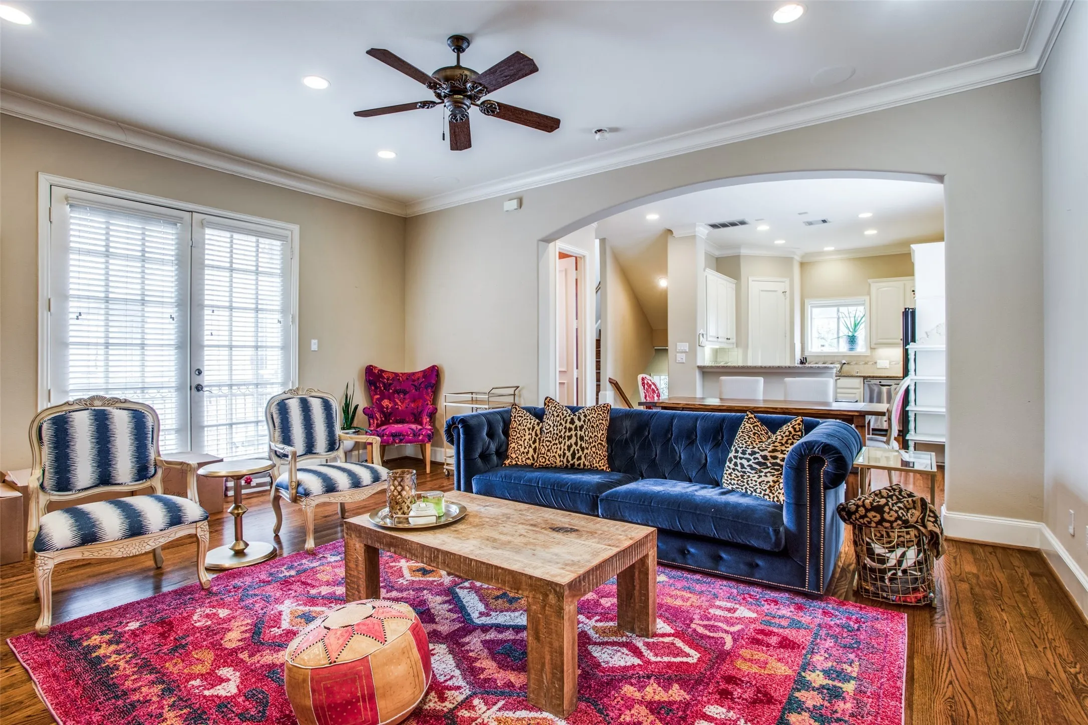 Condominium For Rent in Dallas County , 4518 Holland Avenue A, Dallas, Texas 75219, 2 Bedroom, 3 Bathroom, 2 Garage spaces, 1,868 Sqft, built in 2000, mls#21314366, Real Estate Agent in Dallas, Homes For Rent in Dallas county, Homes For Rent in Dallas, Realtor in Dallas Texas, Real Estate Brokerage Independent Realty Texas, Luminita Cordes Realtor
