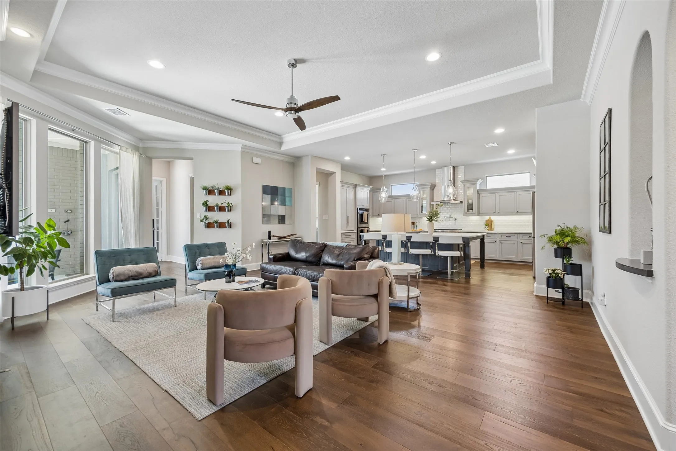 Single Family Residence For Sale in Denton County , 3892 Rittenhouse Street, Frisco, Texas 75034, 4 Bedroom, 5 Bathroom, 3 Garage spaces, 4,111 Sqft, built in 2016, mls#21314370, Real Estate Agent in Frisco, Homes For Sale in Denton county, Homes For Sale in Frisco, Realtor in Frisco Texas, Real Estate Brokerage Independent Realty Texas, Luminita Cordes Realtor
