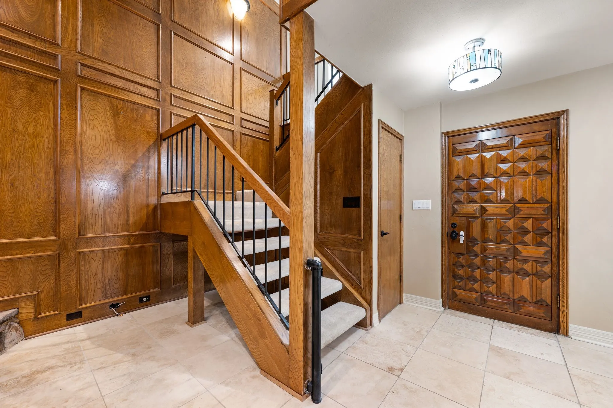 Single Family Residence For Sale in Rockwall County , 1501 S Lakeshore Drive, Rockwall, Texas 75087, 4 Bedroom, 3 Bathroom, 3 Garage spaces, 3,263 Sqft, built in 1981, mls#21314384, Real Estate Agent in Rockwall, Homes For Sale in Rockwall county, Homes For Sale in Rockwall, Realtor in Rockwall Texas, Real Estate Brokerage Independent Realty Texas, Luminita Cordes Realtor