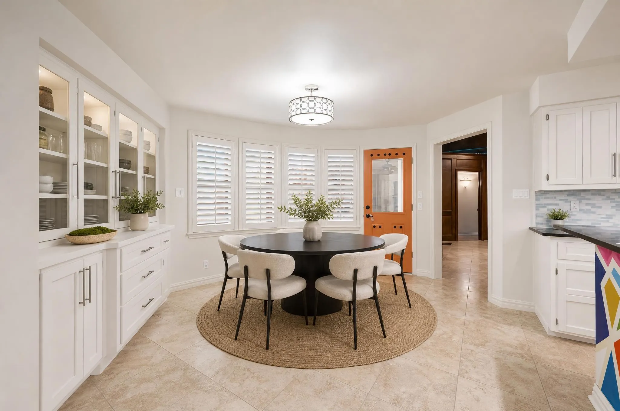 Single Family Residence For Sale in Rockwall County , 1501 S Lakeshore Drive, Rockwall, Texas 75087, 4 Bedroom, 3 Bathroom, 3 Garage spaces, 3,263 Sqft, built in 1981, mls#21314384, Real Estate Agent in Rockwall, Homes For Sale in Rockwall county, Homes For Sale in Rockwall, Realtor in Rockwall Texas, Real Estate Brokerage Independent Realty Texas, Luminita Cordes Realtor
