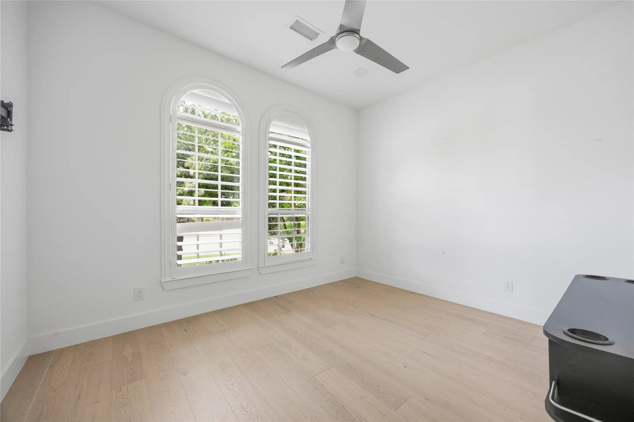 Single Family Residence For Sale in Collin County , 1422 Teasley Lane, Celina, Texas 75009, 5 Bedroom, 5 Bathroom, 3 Garage spaces, 4,905 Sqft, built in 2016, mls#21296302, Real Estate Agent in Celina, Homes For Sale in Collin county, Homes For Sale in Celina, Realtor in Celina Texas, Real Estate Brokerage Independent Realty Texas, Luminita Cordes Realtor