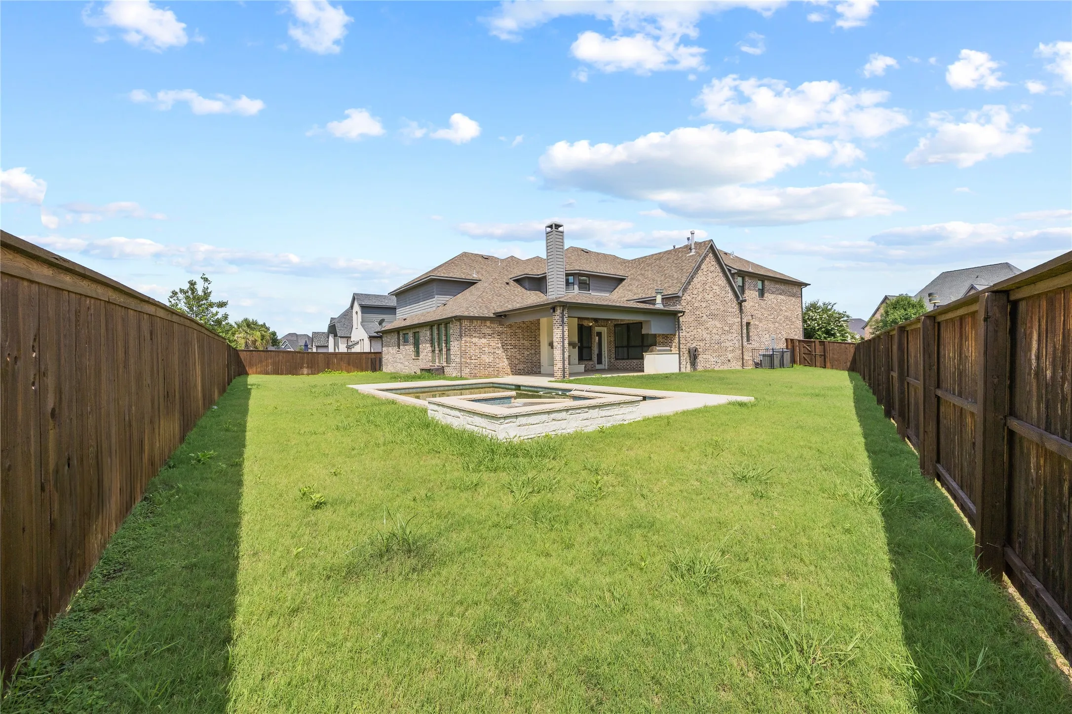 Single Family Residence For Sale in Collin County , 1422 Teasley Lane, Celina, Texas 75009, 5 Bedroom, 5 Bathroom, 3 Garage spaces, 4,905 Sqft, built in 2016, mls#21296302, Real Estate Agent in Celina, Homes For Sale in Collin county, Homes For Sale in Celina, Realtor in Celina Texas, Real Estate Brokerage Independent Realty Texas, Luminita Cordes Realtor