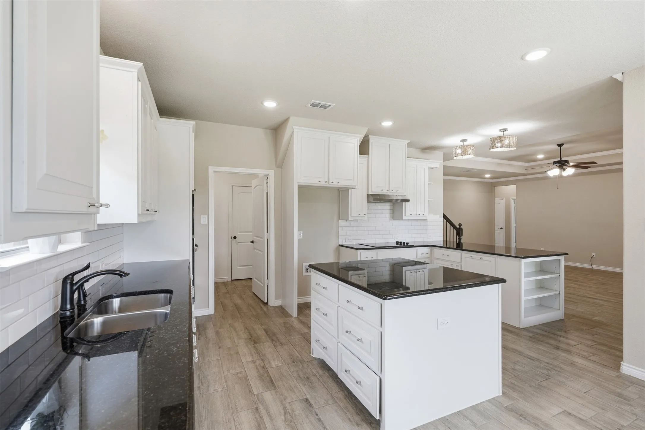 Single Family Residence For Sale in Johnson County , 145 Mockingbird Hill Drive, Joshua, Texas 76058, 4 Bedroom, 3 Bathroom, 2 Garage spaces, 2,477 Sqft, built in 2024, mls#21305332, Real Estate Agent in Joshua, Homes For Sale in Johnson county, Homes For Sale in Joshua, Realtor in Joshua Texas, Real Estate Brokerage Independent Realty Texas, Luminita Cordes Realtor