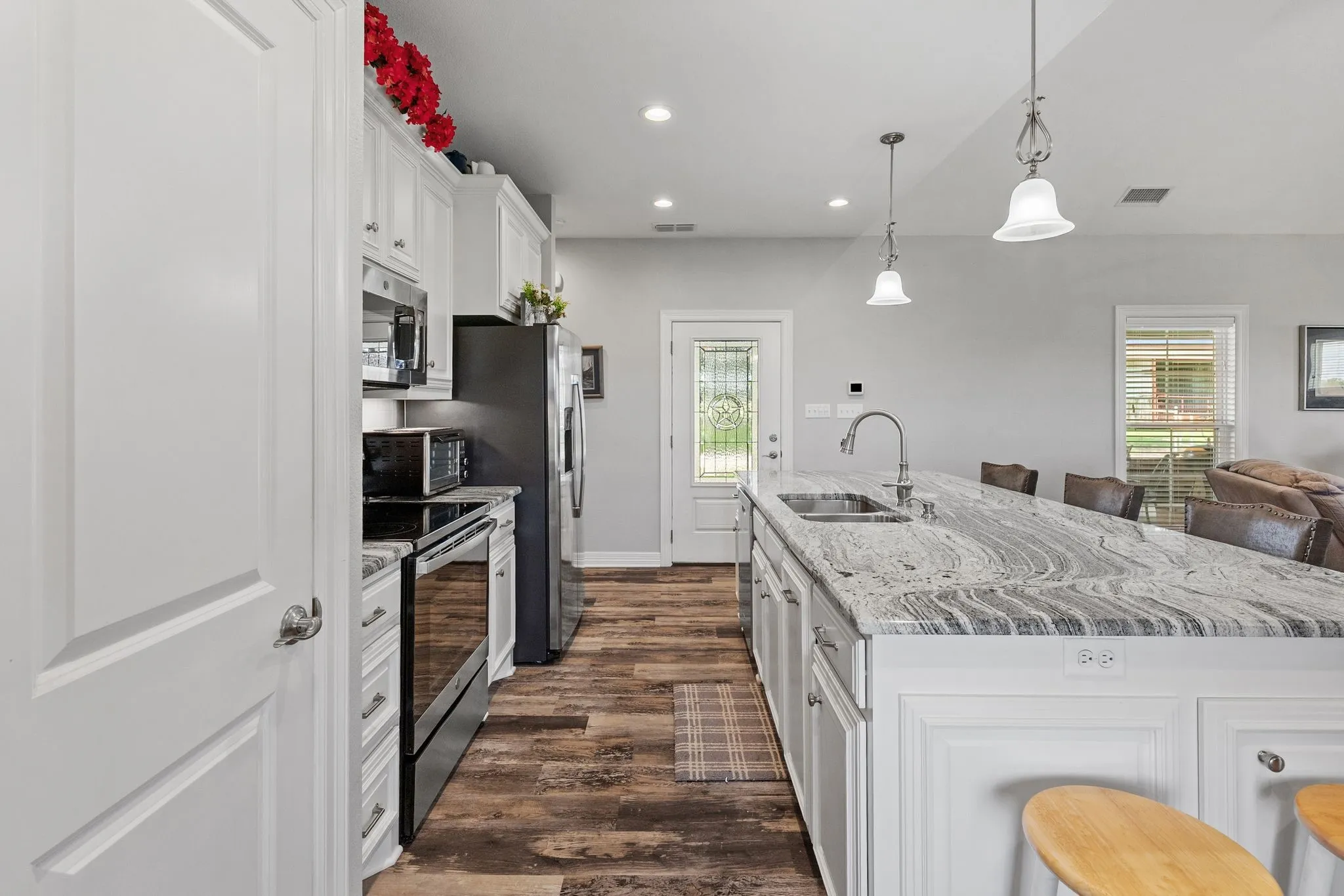 Farm For Sale in Wood County , 869 CR 1570, Alba, Texas 75410, 2 Bedroom, 2 Bathroom, Garage spaces, 1,668 Sqft, built in 2020, mls#21313611, Real Estate Agent in Alba, Homes For Sale in Wood county, Homes For Sale in Alba, Realtor in Alba Texas, Real Estate Brokerage Independent Realty Texas, Luminita Cordes Realtor