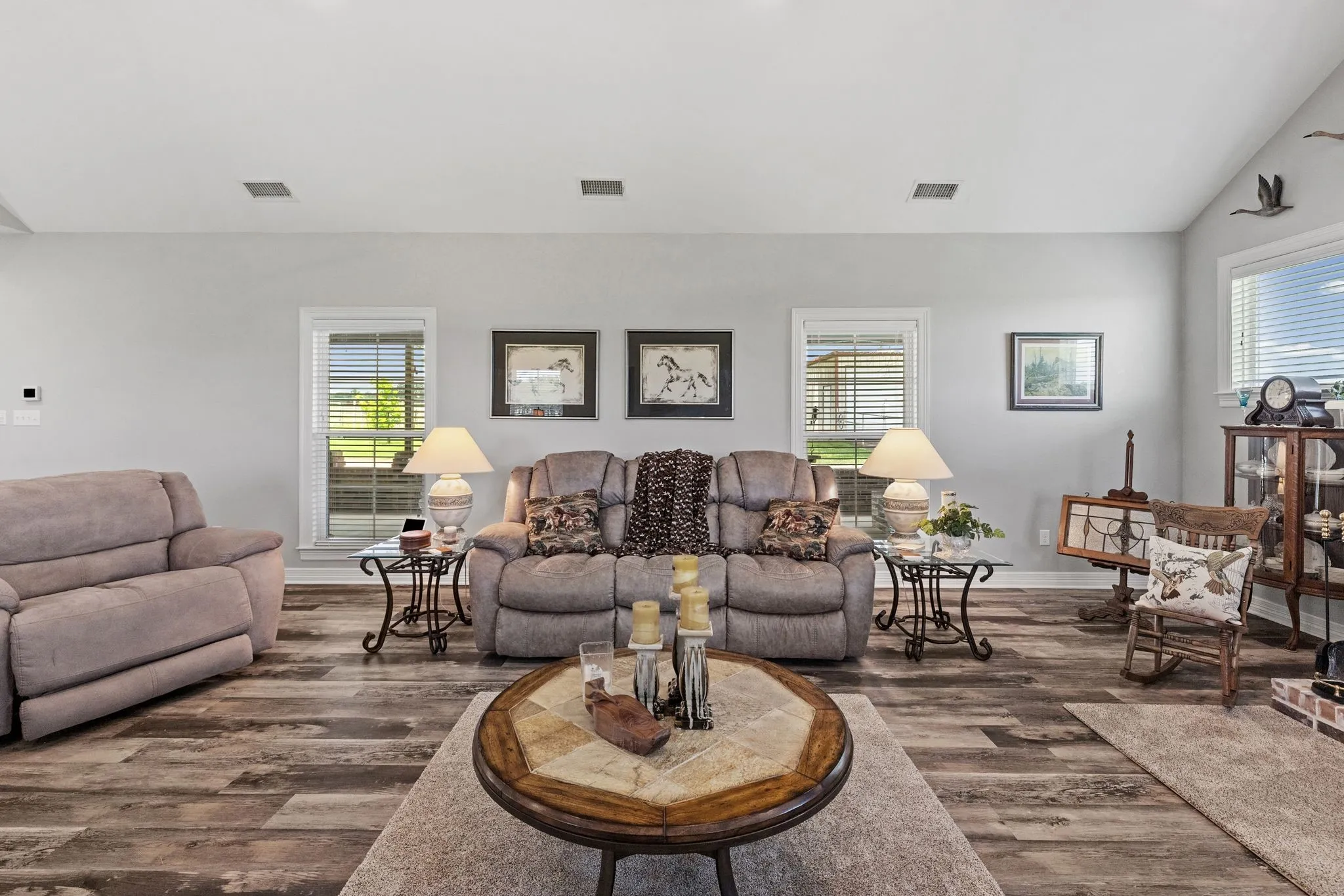 Farm For Sale in Wood County , 869 CR 1570, Alba, Texas 75410, 2 Bedroom, 2 Bathroom, Garage spaces, 1,668 Sqft, built in 2020, mls#21313611, Real Estate Agent in Alba, Homes For Sale in Wood county, Homes For Sale in Alba, Realtor in Alba Texas, Real Estate Brokerage Independent Realty Texas, Luminita Cordes Realtor