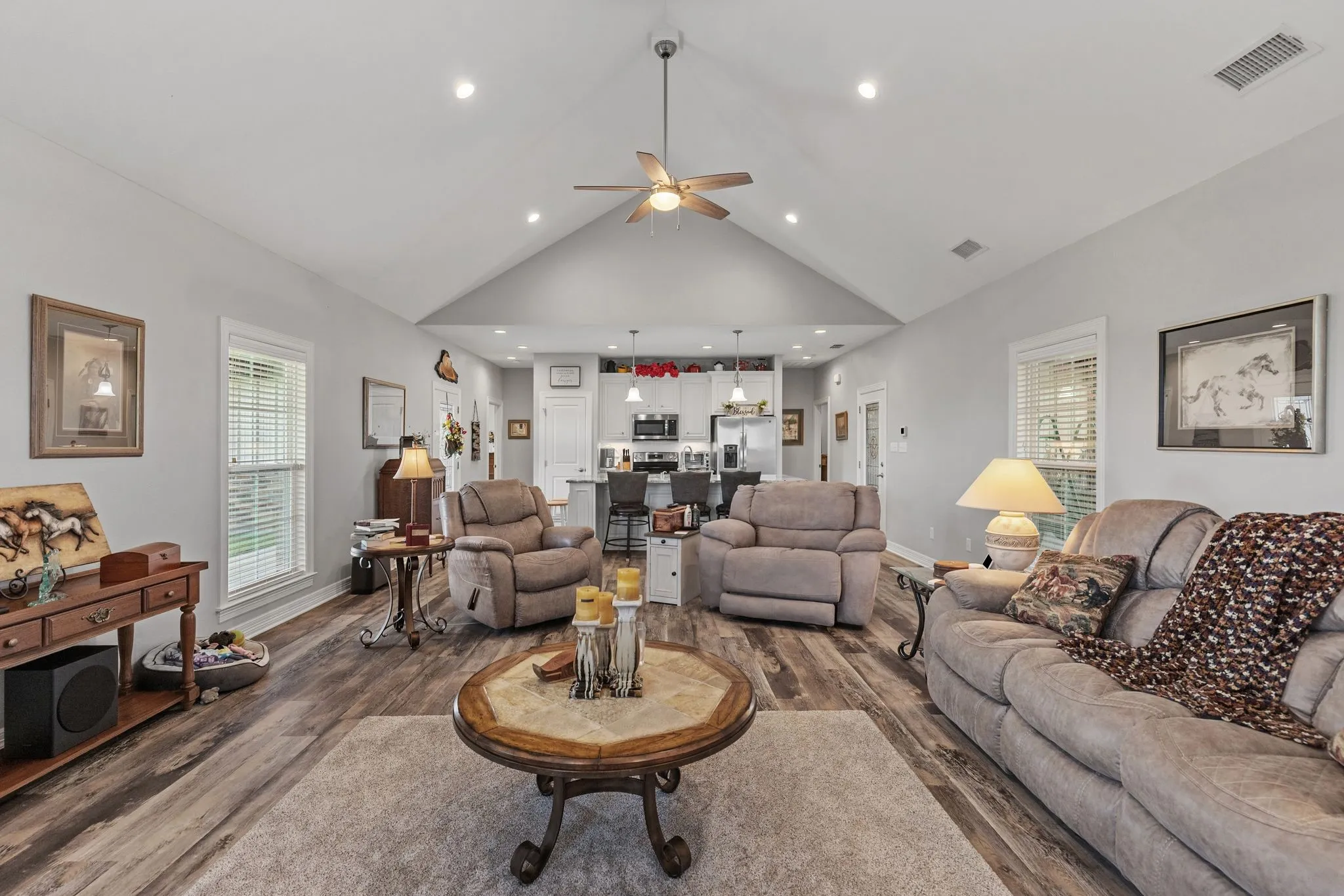 Farm For Sale in Wood County , 869 CR 1570, Alba, Texas 75410, 2 Bedroom, 2 Bathroom, Garage spaces, 1,668 Sqft, built in 2020, mls#21313611, Real Estate Agent in Alba, Homes For Sale in Wood county, Homes For Sale in Alba, Realtor in Alba Texas, Real Estate Brokerage Independent Realty Texas, Luminita Cordes Realtor