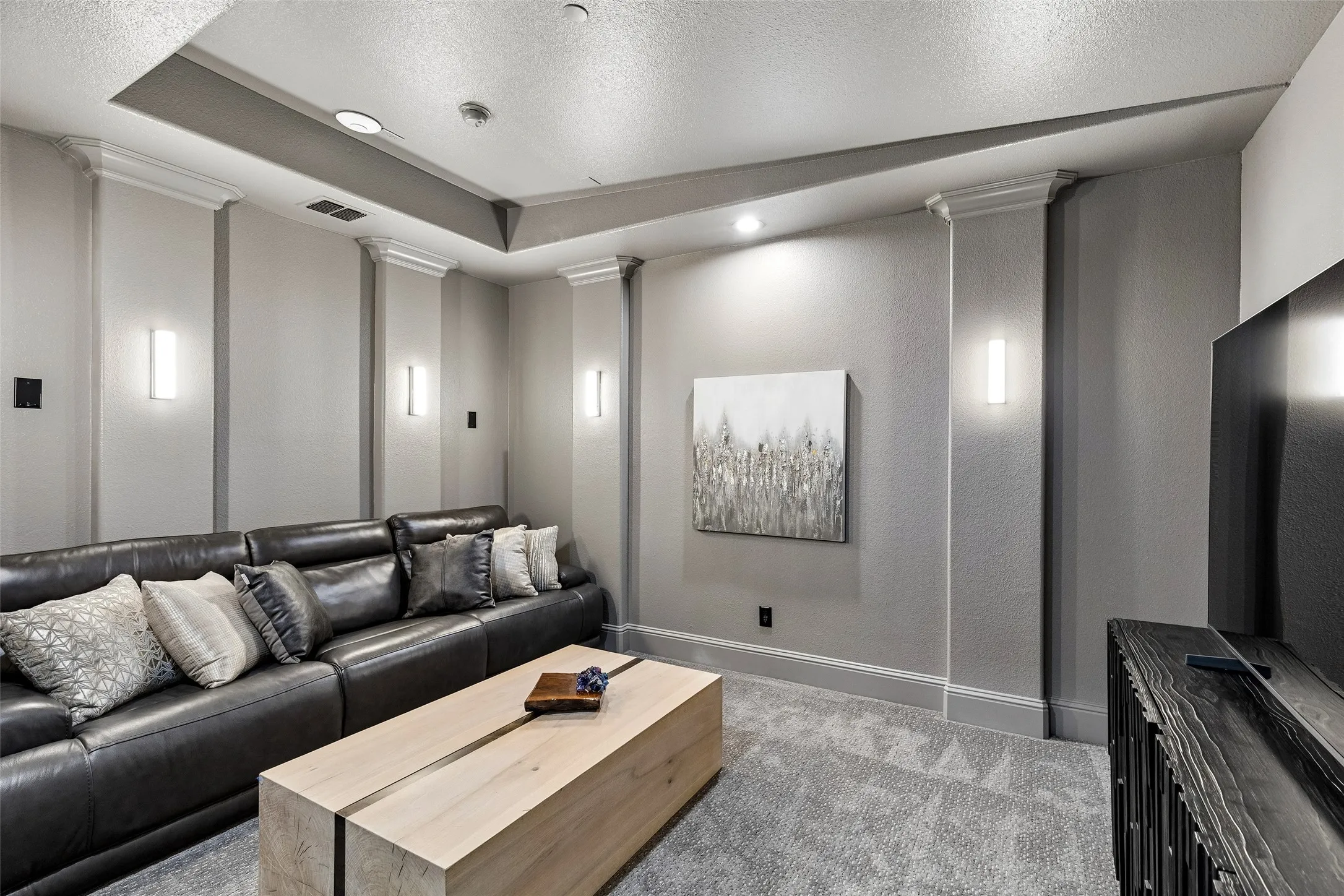 Single Family Residence For Sale in Dallas County , 4765 Cloudcroft Lane, Irving, Texas 75038, 3 Bedroom, 4 Bathroom, 2 Garage spaces, 3,642 Sqft, built in 2017, mls#21298042, Real Estate Agent in Irving, Homes For Sale in Dallas county, Homes For Sale in Irving, Realtor in Irving Texas, Real Estate Brokerage Independent Realty Texas, Luminita Cordes Realtor
