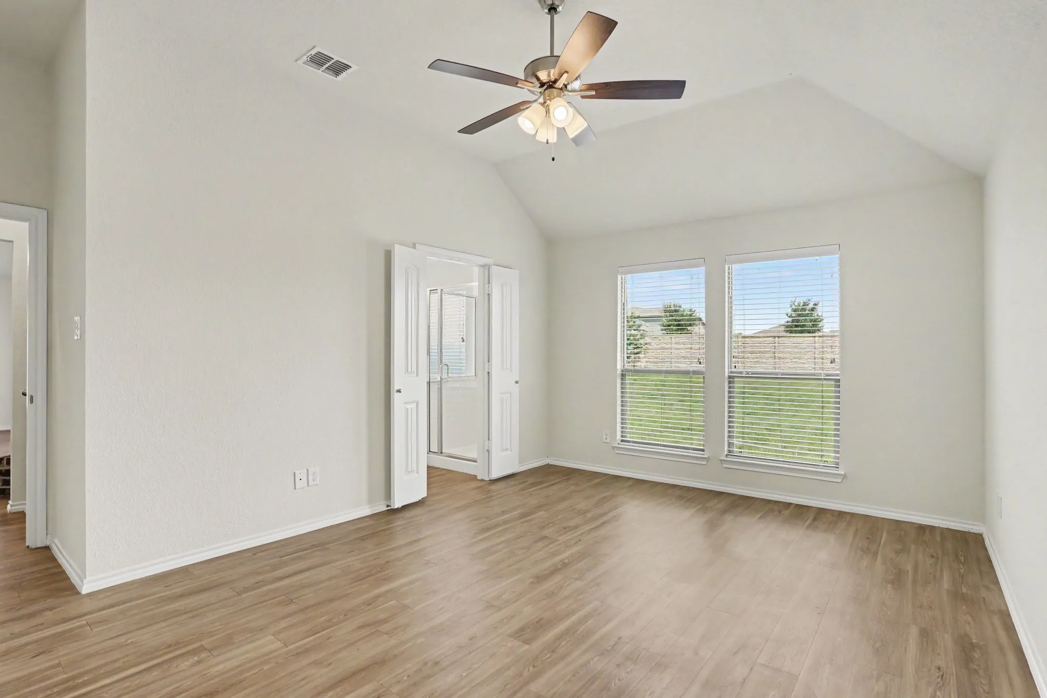 Single Family Residence For Sale in Dallas County , 429 Tobin Drive, Seagoville, Texas 75159, 3 Bedroom, 2 Bathroom, 2 Garage spaces, 1,789 Sqft, built in 2023, mls#21312684, Real Estate Agent in Seagoville, Homes For Sale in Dallas county, Homes For Sale in Seagoville, Realtor in Seagoville Texas, Real Estate Brokerage Independent Realty Texas, Luminita Cordes Realtor