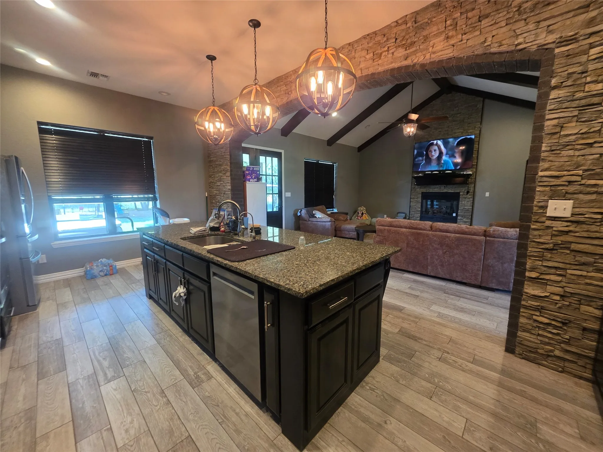 Single Family Residence For Sale in Jack County , 204 Jermyn Road, Jermyn, Texas 76459, 5 Bedroom, 4 Bathroom, 2 Garage spaces, 3,748 Sqft, built in 2014, mls#21314426, Real Estate Agent in Jermyn, Homes For Sale in Jack county, Homes For Sale in Jermyn, Realtor in Jermyn Texas, Real Estate Brokerage Independent Realty Texas, Luminita Cordes Realtor