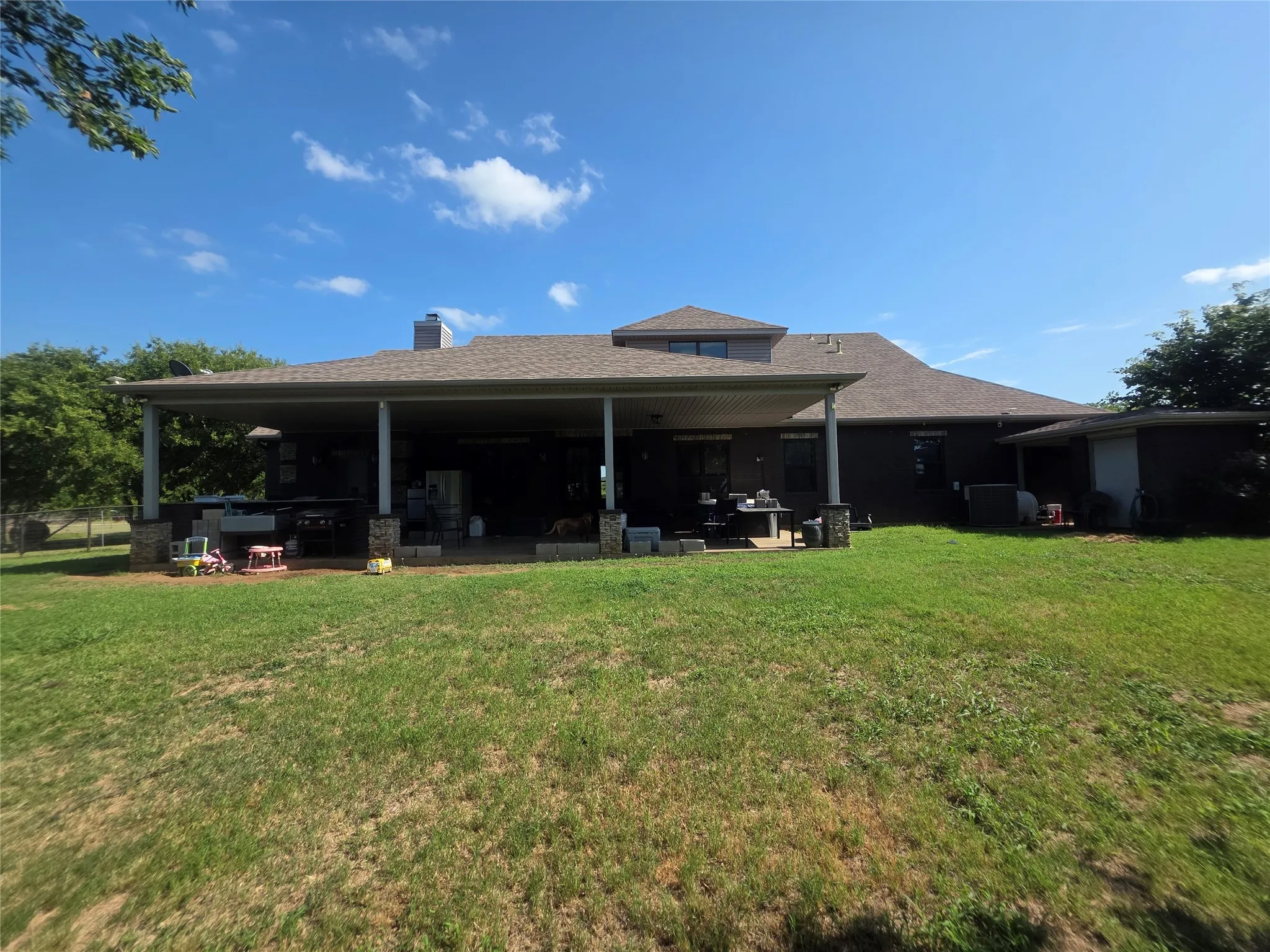 Single Family Residence For Sale in Jack County , 204 Jermyn Road, Jermyn, Texas 76459, 5 Bedroom, 4 Bathroom, 2 Garage spaces, 3,748 Sqft, built in 2014, mls#21314426, Real Estate Agent in Jermyn, Homes For Sale in Jack county, Homes For Sale in Jermyn, Realtor in Jermyn Texas, Real Estate Brokerage Independent Realty Texas, Luminita Cordes Realtor