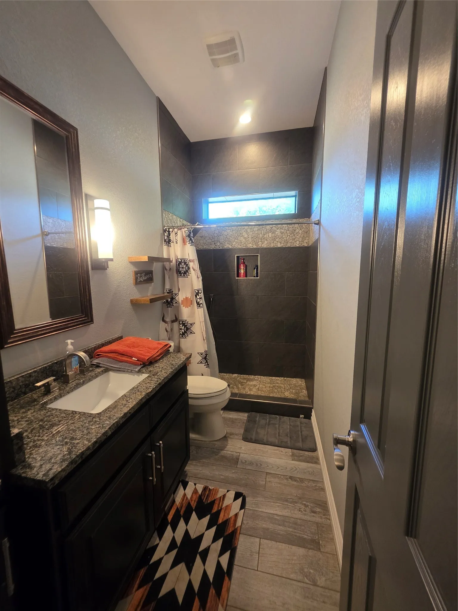 Single Family Residence For Sale in Jack County , 204 Jermyn Road, Jermyn, Texas 76459, 5 Bedroom, 4 Bathroom, 2 Garage spaces, 3,748 Sqft, built in 2014, mls#21314426, Real Estate Agent in Jermyn, Homes For Sale in Jack county, Homes For Sale in Jermyn, Realtor in Jermyn Texas, Real Estate Brokerage Independent Realty Texas, Luminita Cordes Realtor