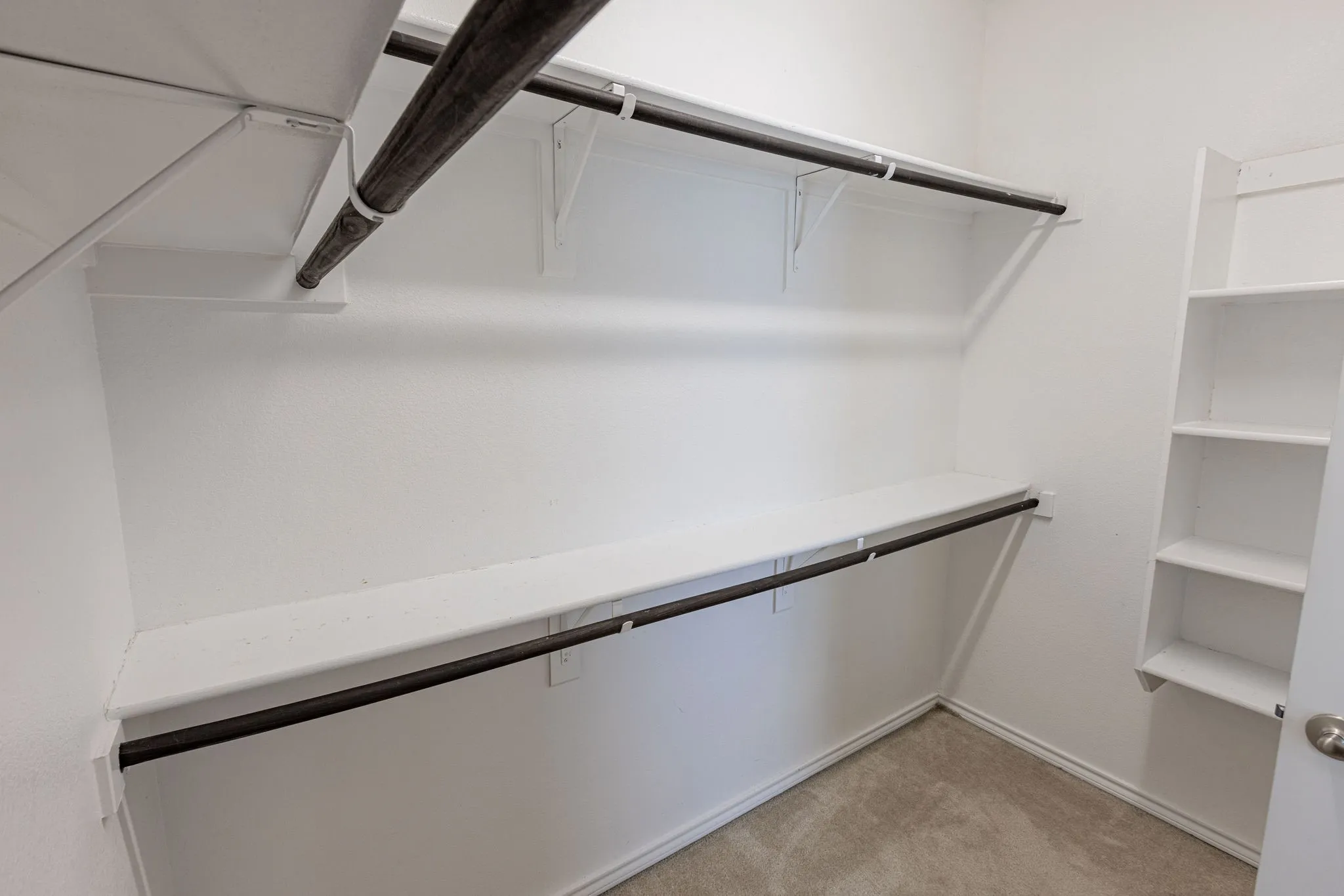 Single Family Residence For Sale in Tarrant County , 4833 Elkhart Drive, Fort Worth, Texas 76036, 3 Bedroom, 2 Bathroom, 2 Garage spaces, 1,350 Sqft, built in 2013, mls#21314429, Real Estate Agent in Fort Worth, Homes For Sale in Tarrant county, Homes For Sale in Fort Worth, Realtor in Fort Worth Texas, Real Estate Brokerage Independent Realty Texas, Luminita Cordes Realtor