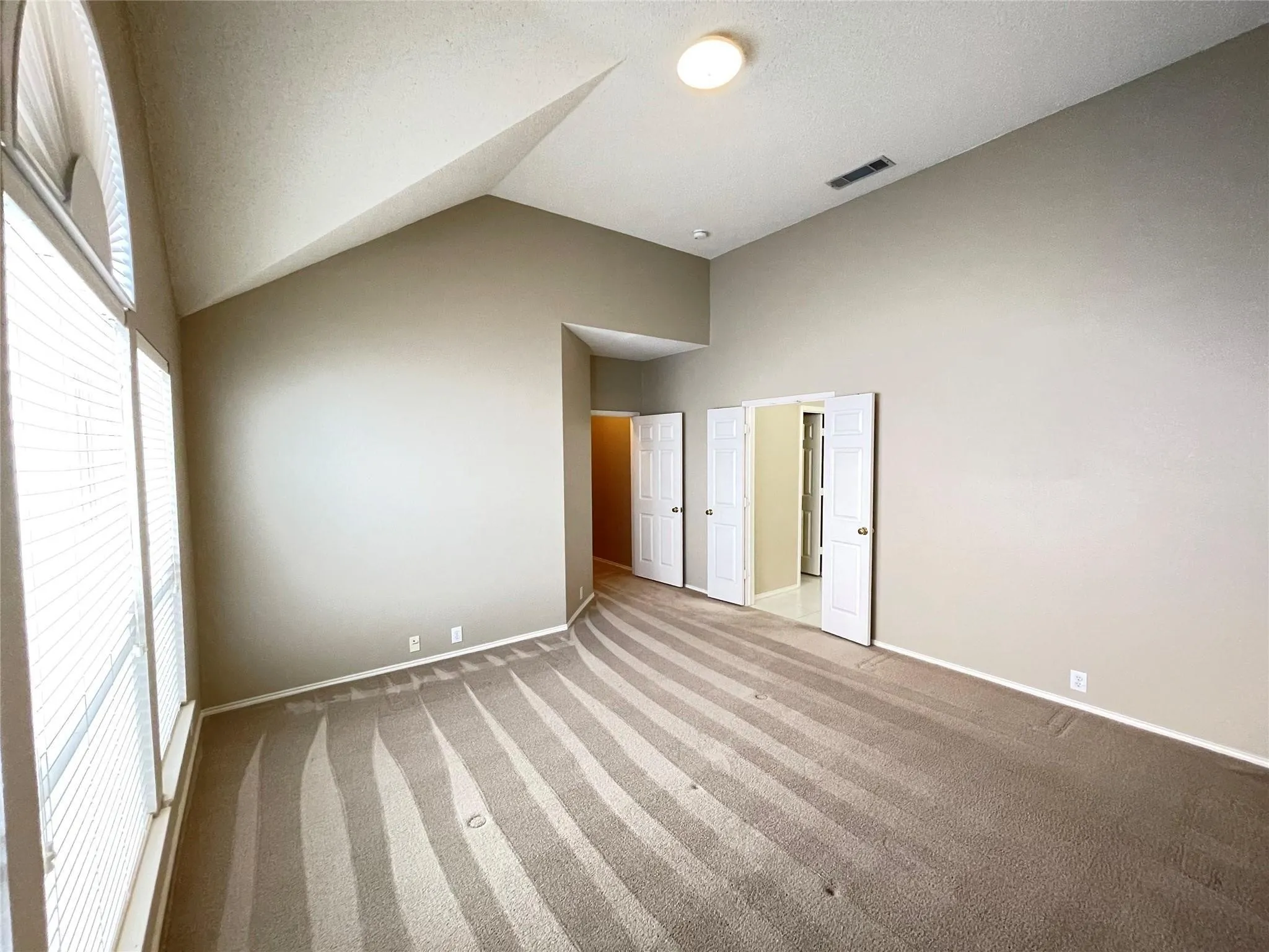 Single Family Residence For Rent in Collin County , 11082 Clearstream Lane, Frisco, Texas 75035, 4 Bedroom, 2 Bathroom, 2 Garage spaces, 2,176 Sqft, built in 2000, mls#21314299, Real Estate Agent in Frisco, Homes For Rent in Collin county, Homes For Rent in Frisco, Realtor in Frisco Texas, Real Estate Brokerage Independent Realty Texas, Luminita Cordes Realtor