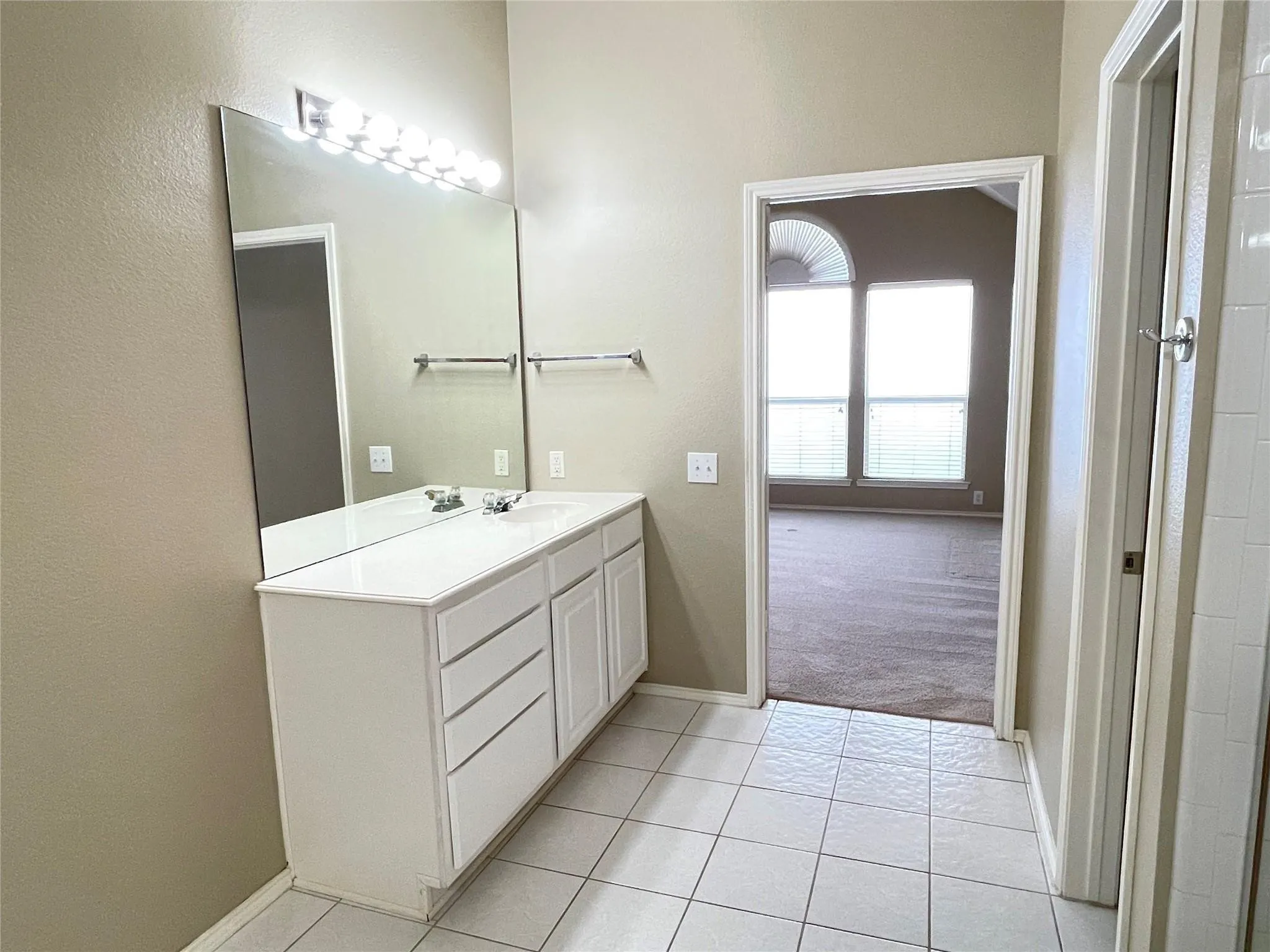 Single Family Residence For Rent in Collin County , 11082 Clearstream Lane, Frisco, Texas 75035, 4 Bedroom, 2 Bathroom, 2 Garage spaces, 2,176 Sqft, built in 2000, mls#21314299, Real Estate Agent in Frisco, Homes For Rent in Collin county, Homes For Rent in Frisco, Realtor in Frisco Texas, Real Estate Brokerage Independent Realty Texas, Luminita Cordes Realtor
