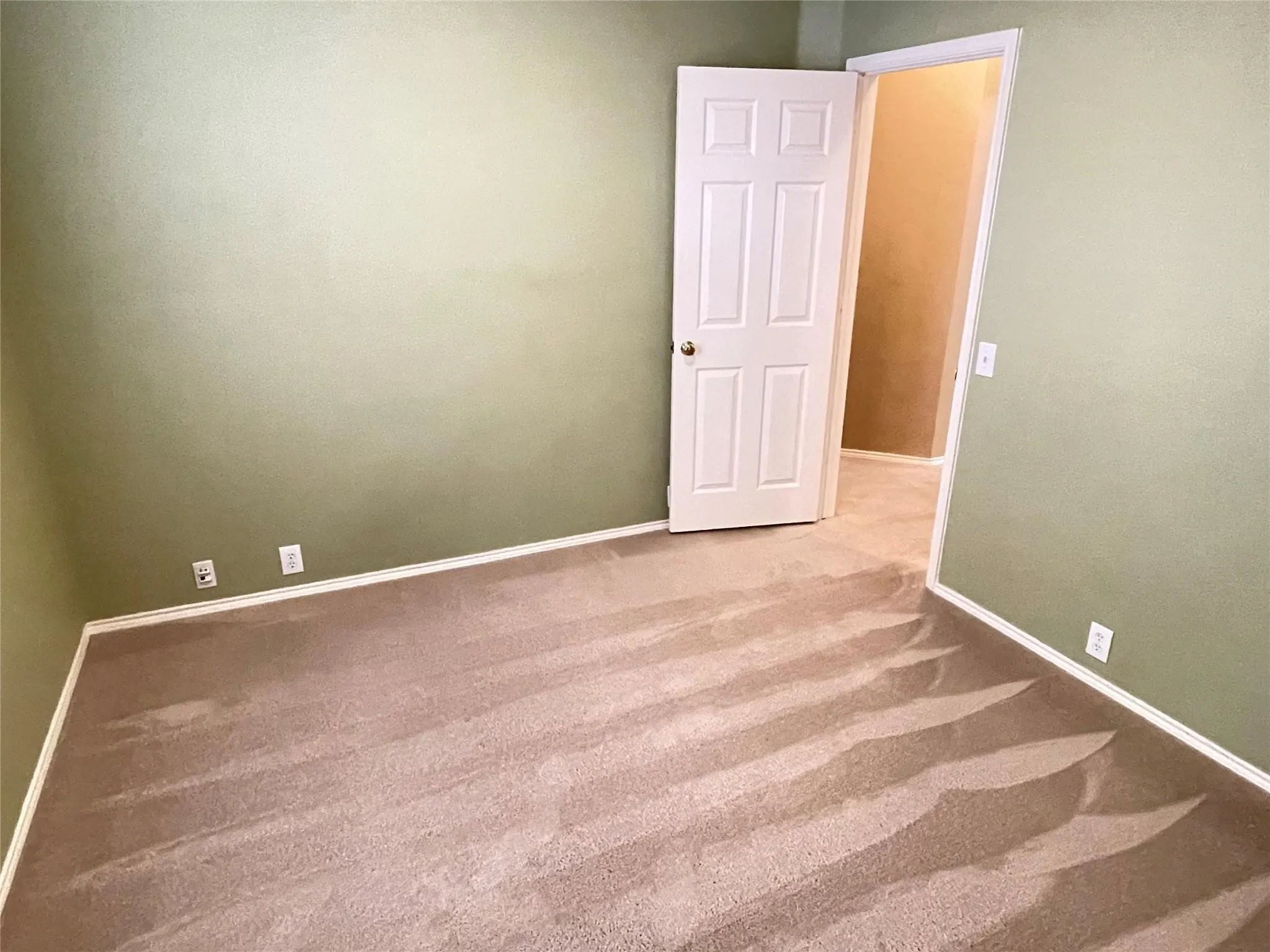 Single Family Residence For Rent in Collin County , 11082 Clearstream Lane, Frisco, Texas 75035, 4 Bedroom, 2 Bathroom, 2 Garage spaces, 2,176 Sqft, built in 2000, mls#21314299, Real Estate Agent in Frisco, Homes For Rent in Collin county, Homes For Rent in Frisco, Realtor in Frisco Texas, Real Estate Brokerage Independent Realty Texas, Luminita Cordes Realtor